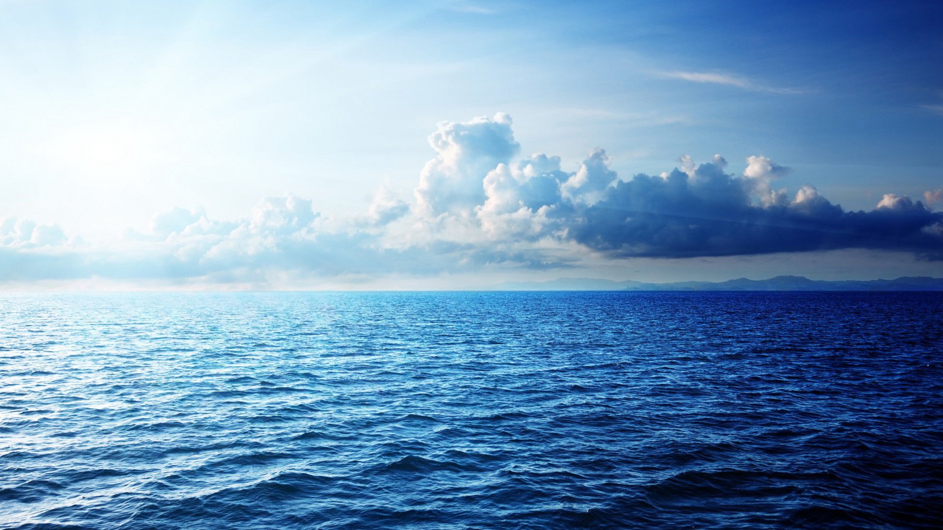 海洋天堂 碧蓝 海天一线 云朵 破浪