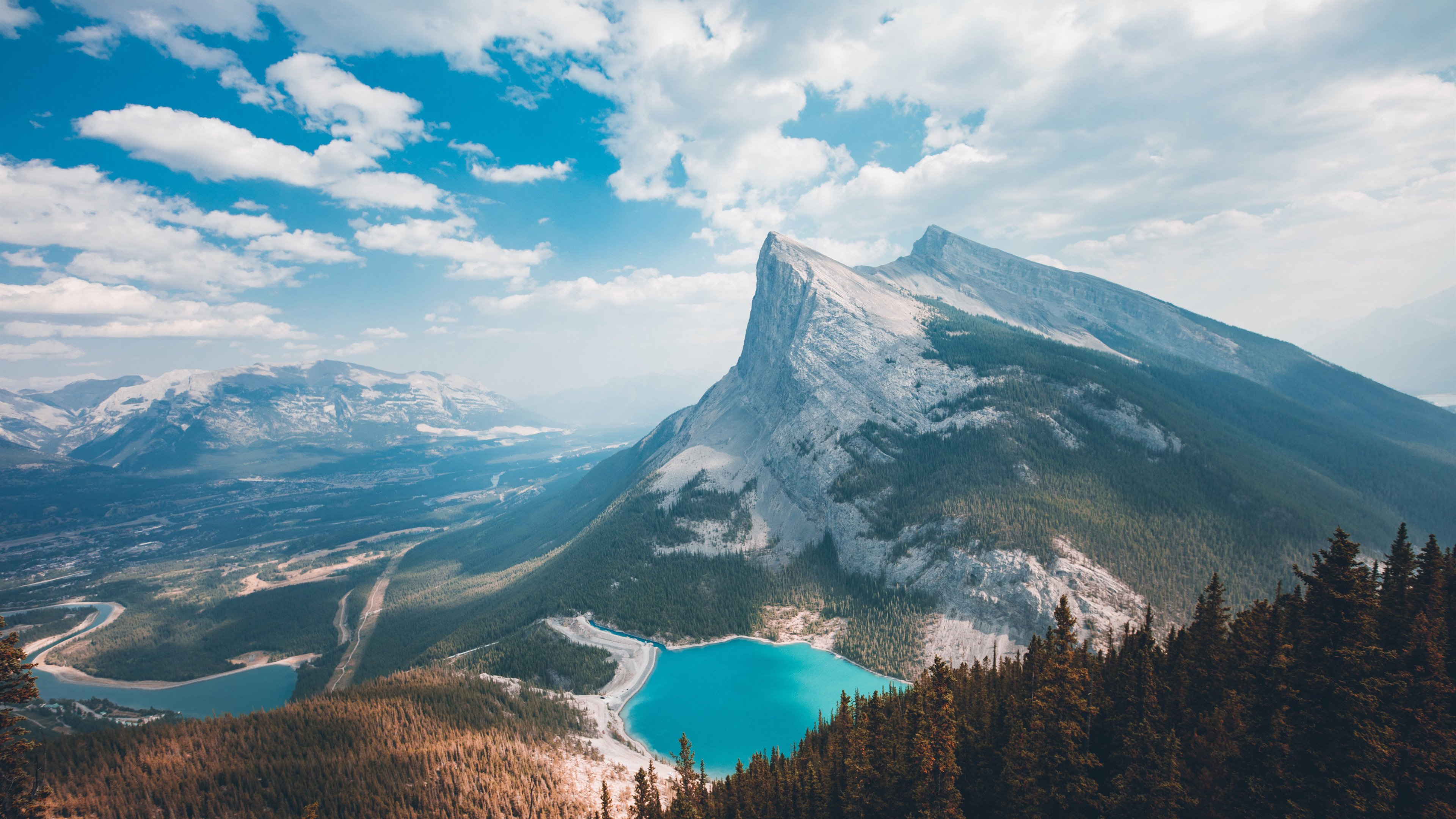 高山 蓝天 白云