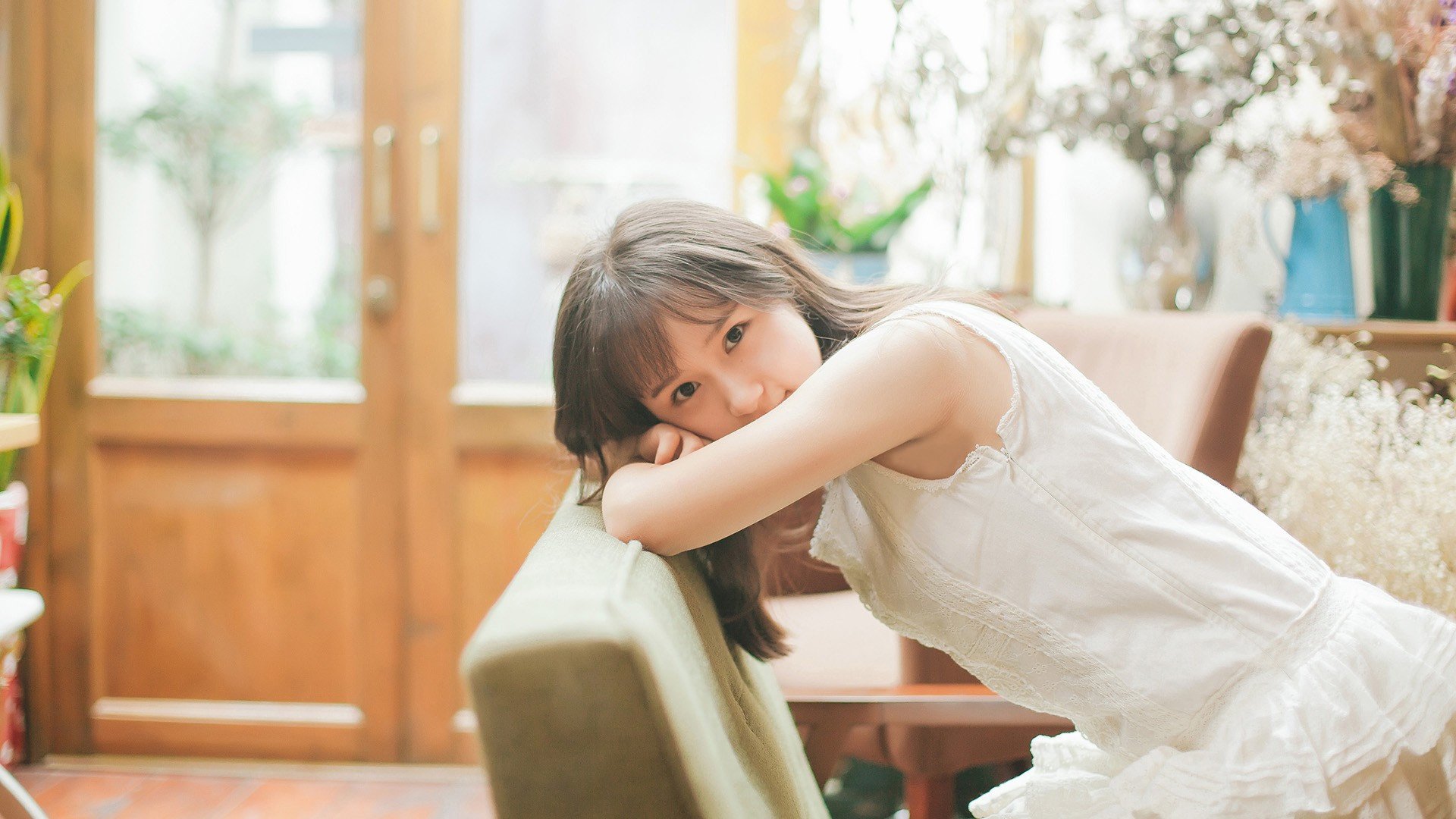 清纯 沙发 长发 文艺