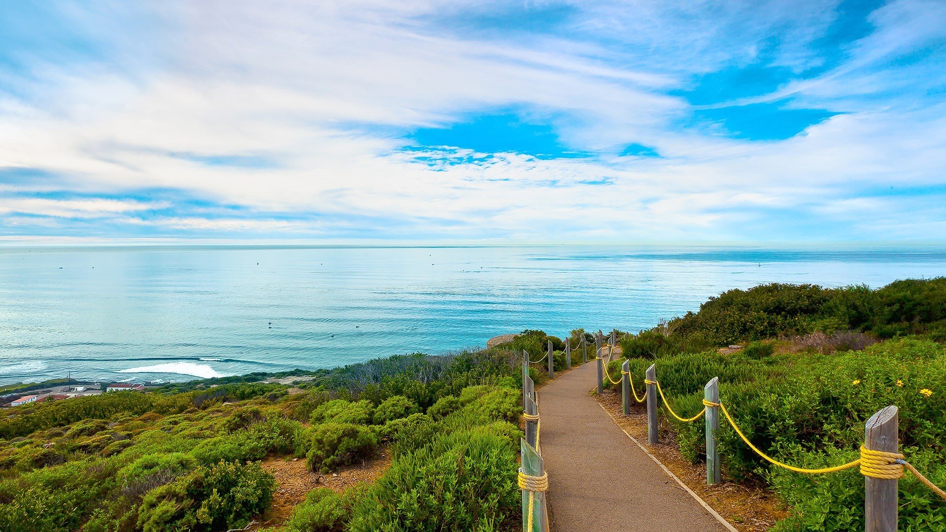 海洋天堂 海岸 白云