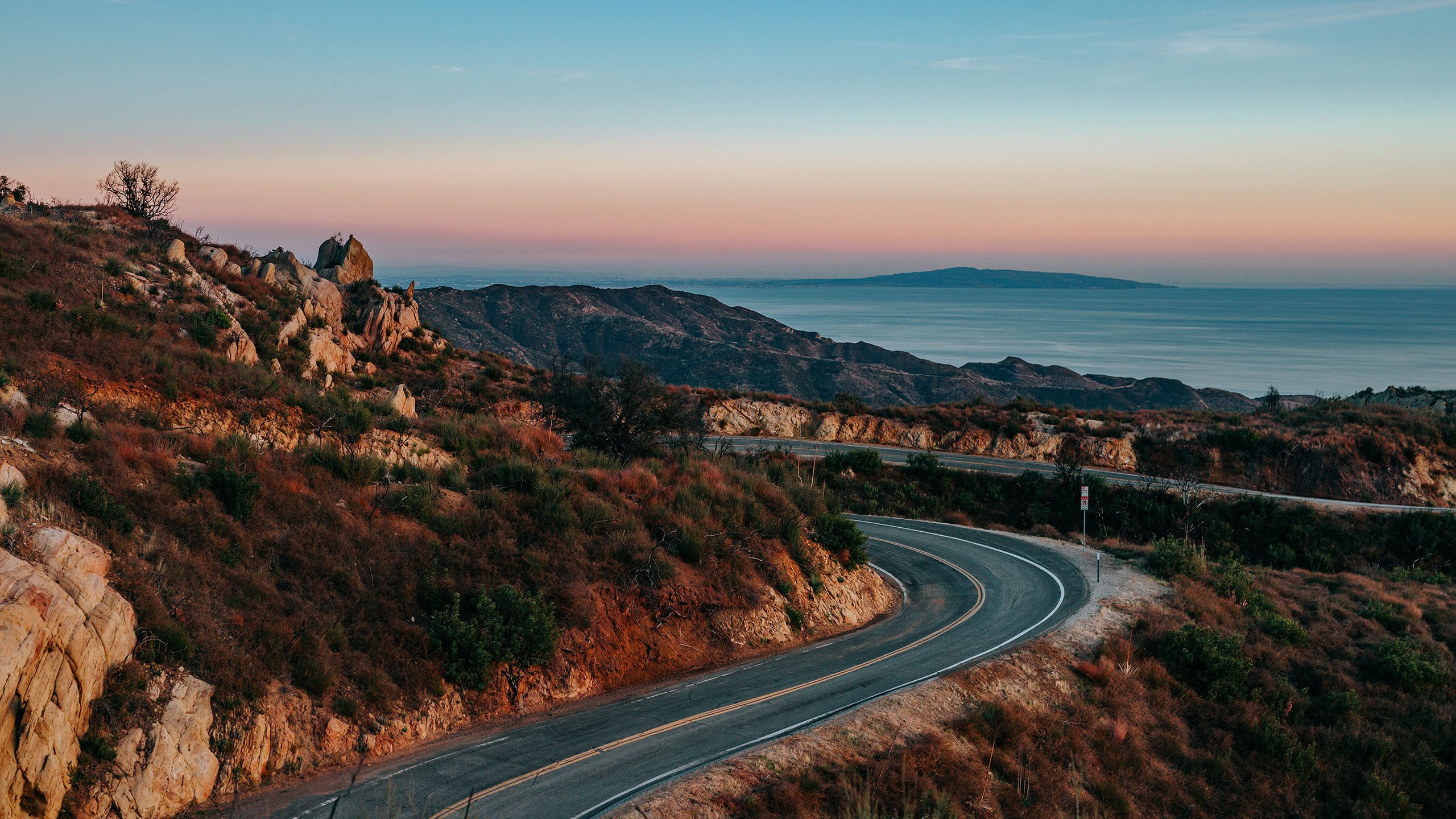 自然风光 公路 傍晚 晚霞
