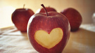 爱情美图 唯美温馨 爱心苹果