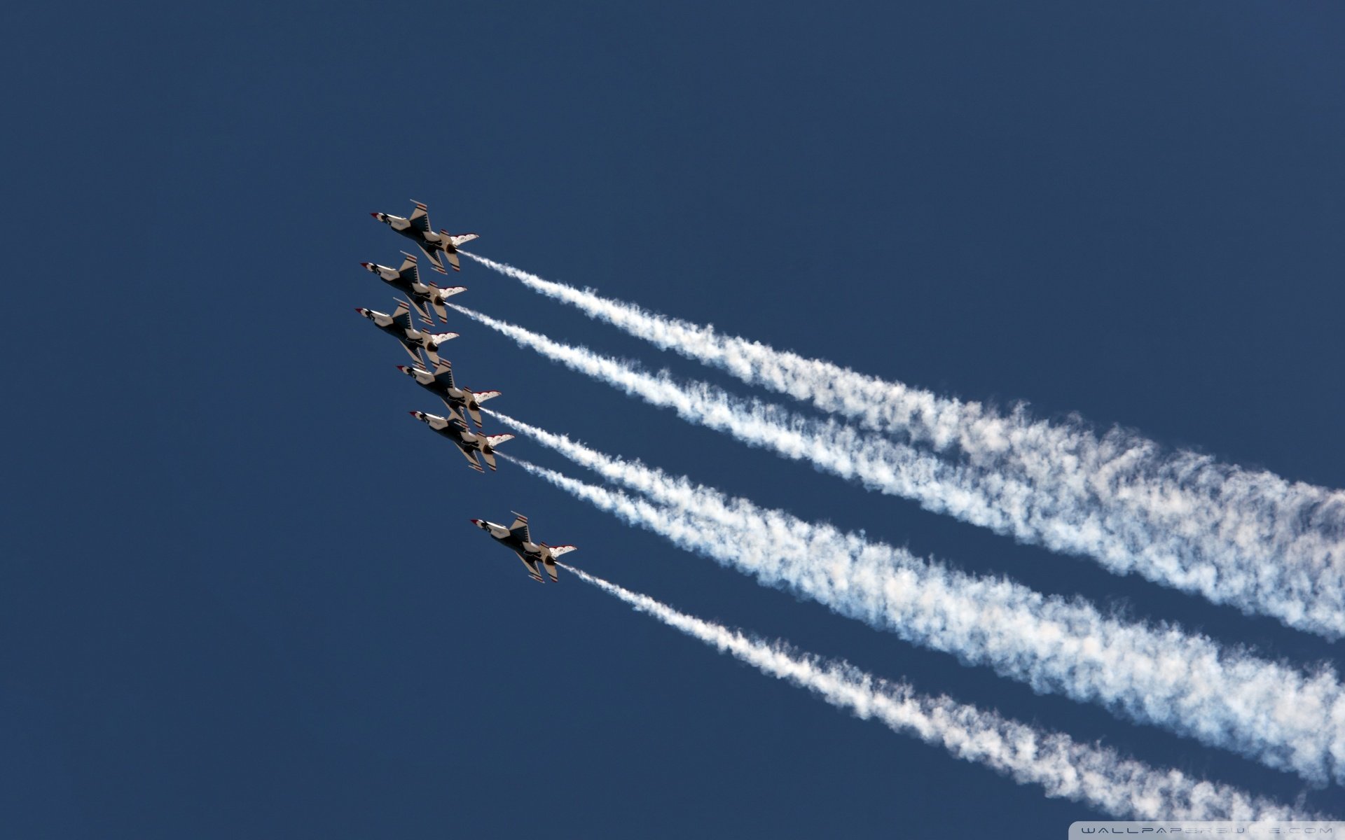 军事 武器 军事天地 飞机 战机 飞翔 天空 战争 演习