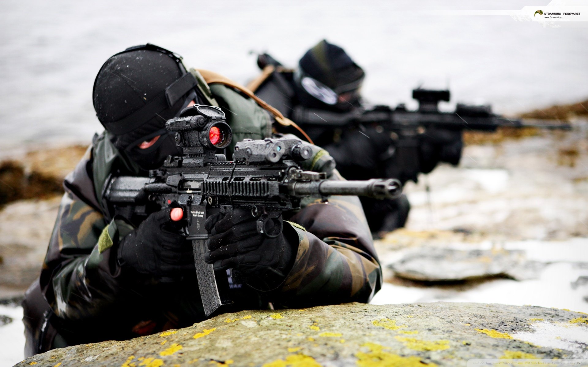 军事 武器 军事天地 枪 战争 演习 子弹