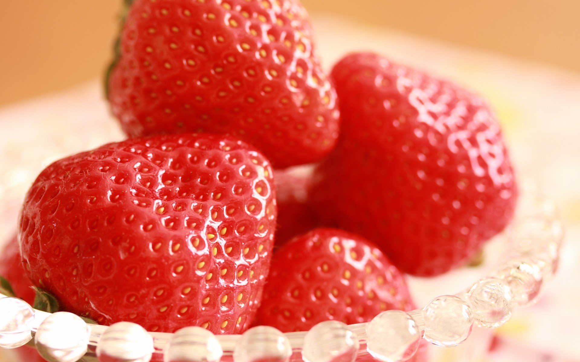 美食  清新 一口一口吃掉忧愁 食物 甜点 糕点 吃货 草莓 动感水果