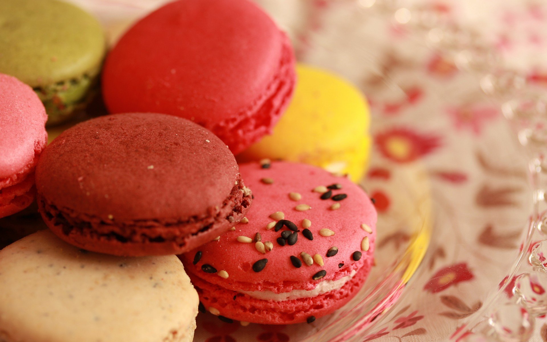 美食  清新 一口一口吃掉忧愁 食物 甜点 糕点 吃货 马卡龙 五颜六色