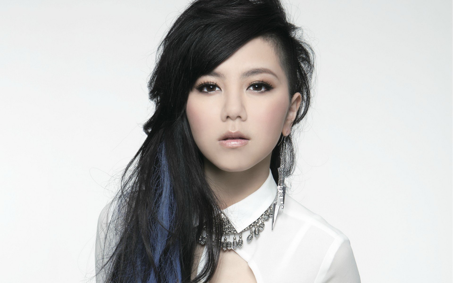 明显 美女 邓紫棋 歌手