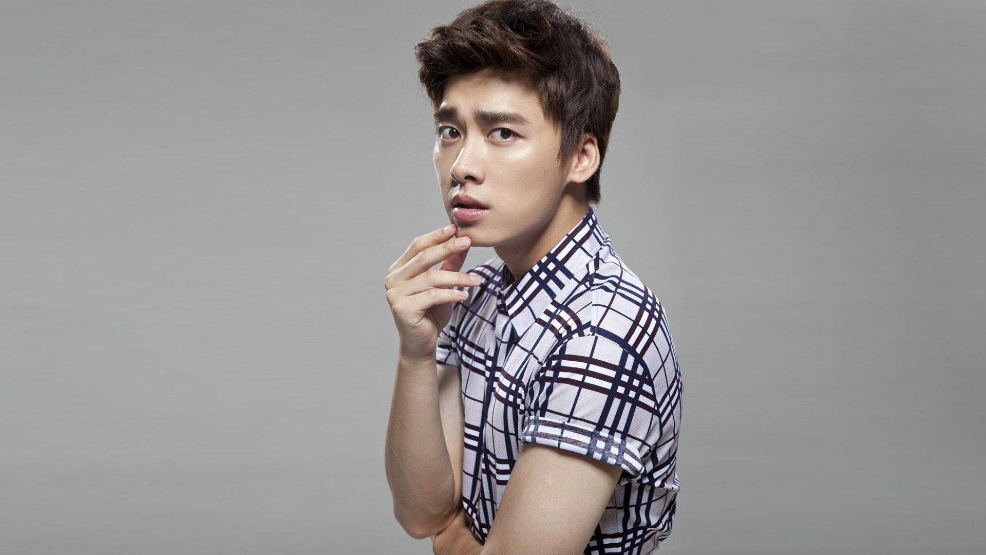 明星 帅哥 李易峰 国民校草