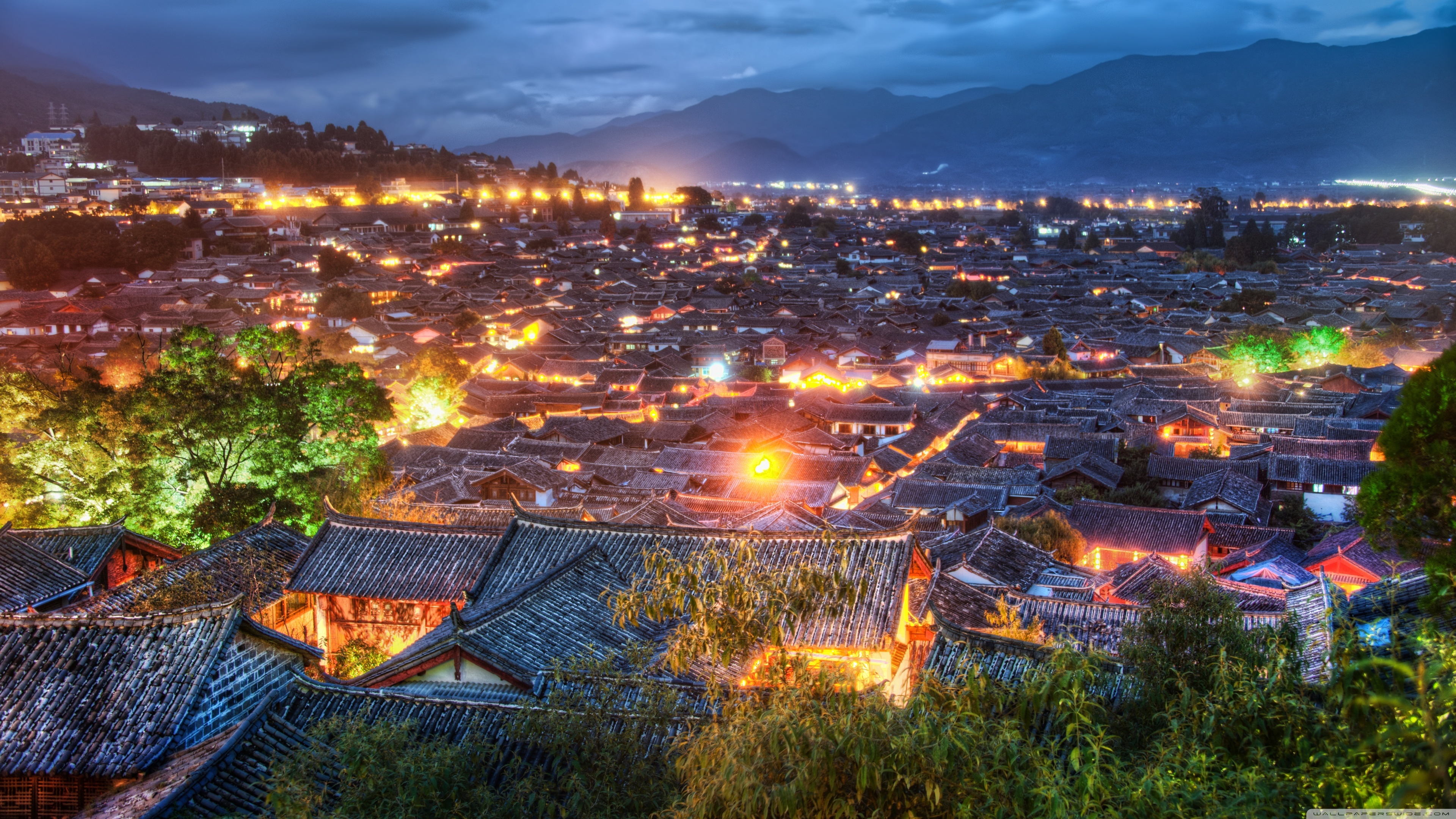 古镇 城镇 夜晚 深山