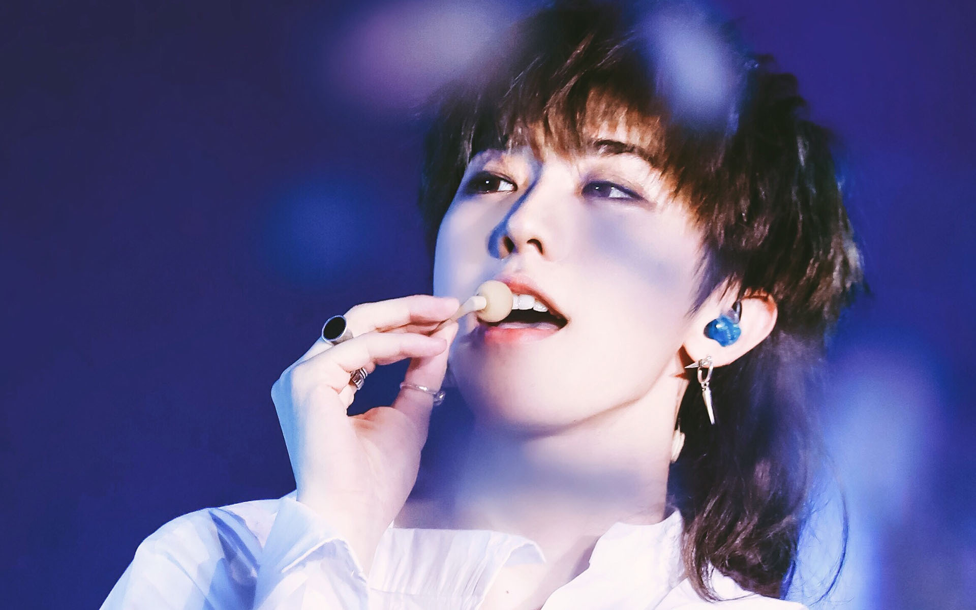 明星  蔡徐坤  坤坤