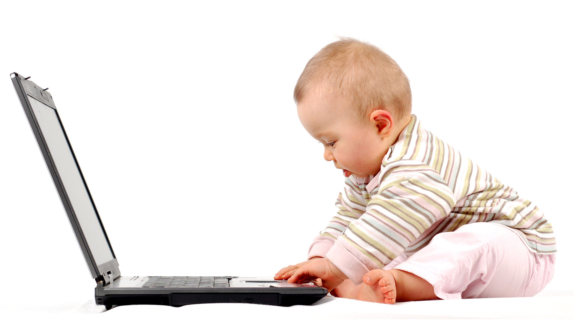 baby 可爱 宝宝 电脑