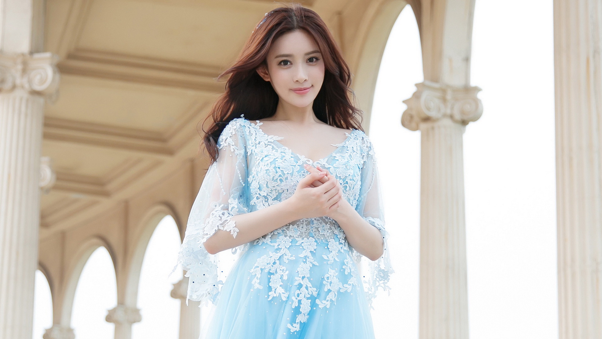 内地明星 孟子义