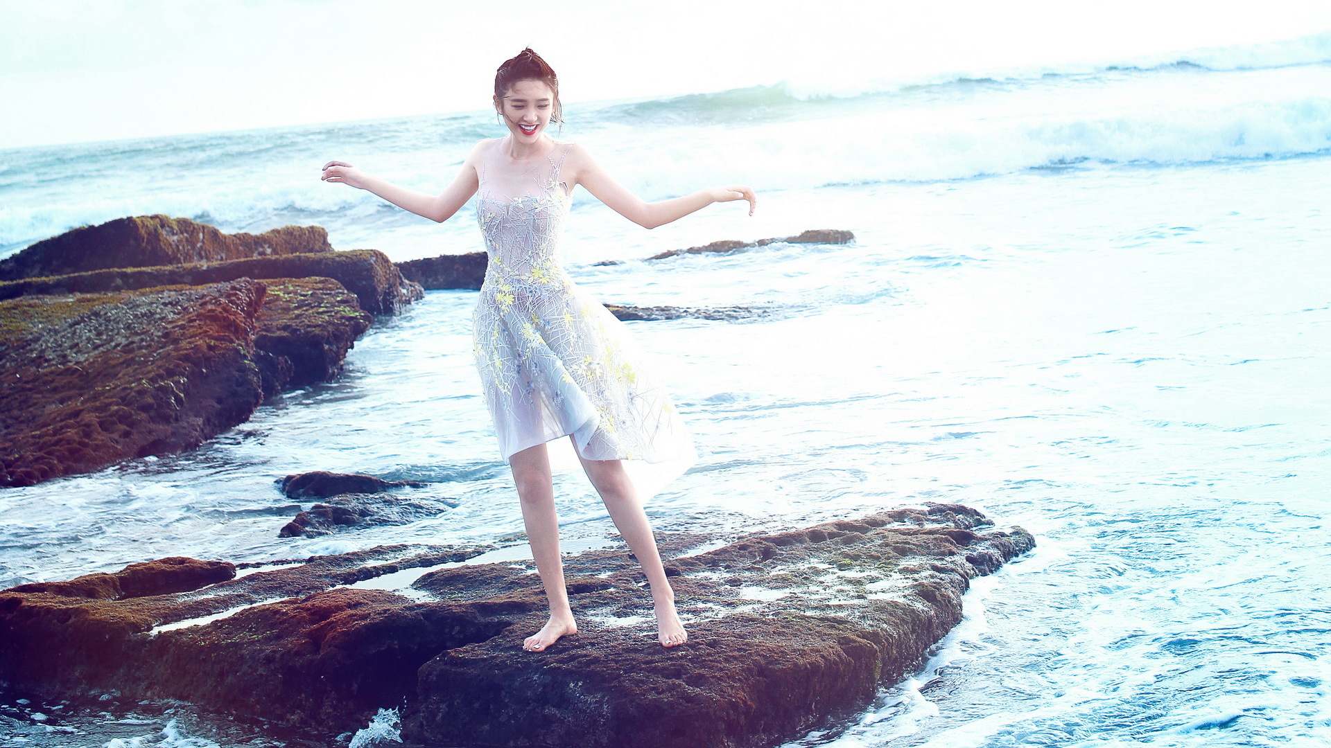 内地明星 唐艺昕