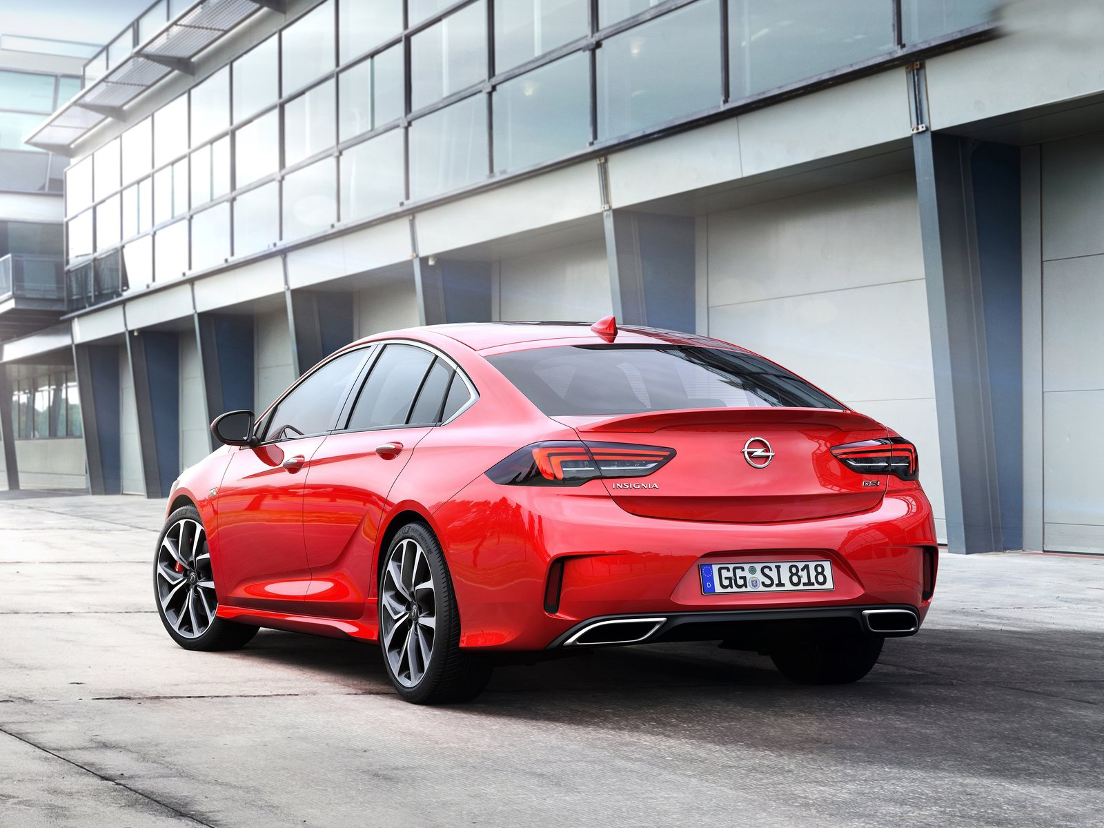 汽车 轿车 欧宝