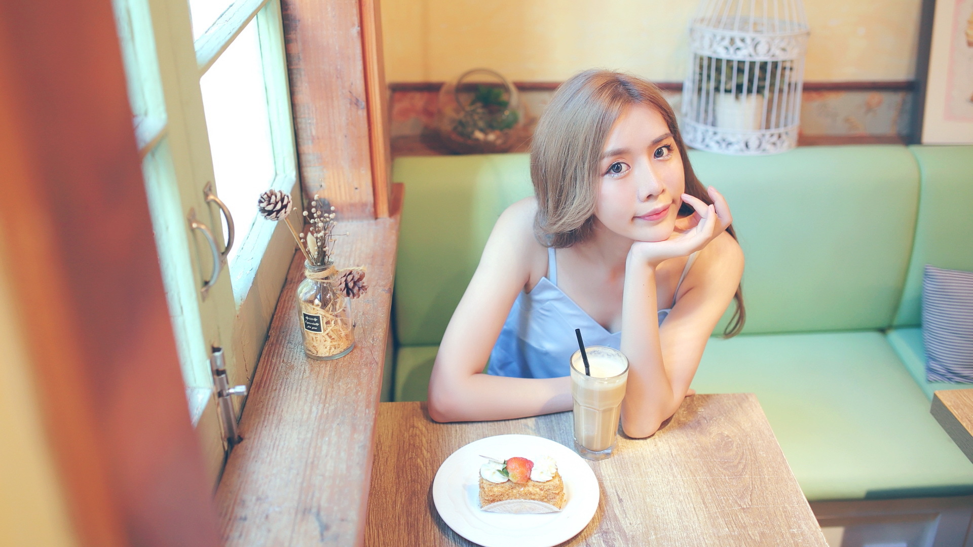 美女 清纯 可爱 俏皮