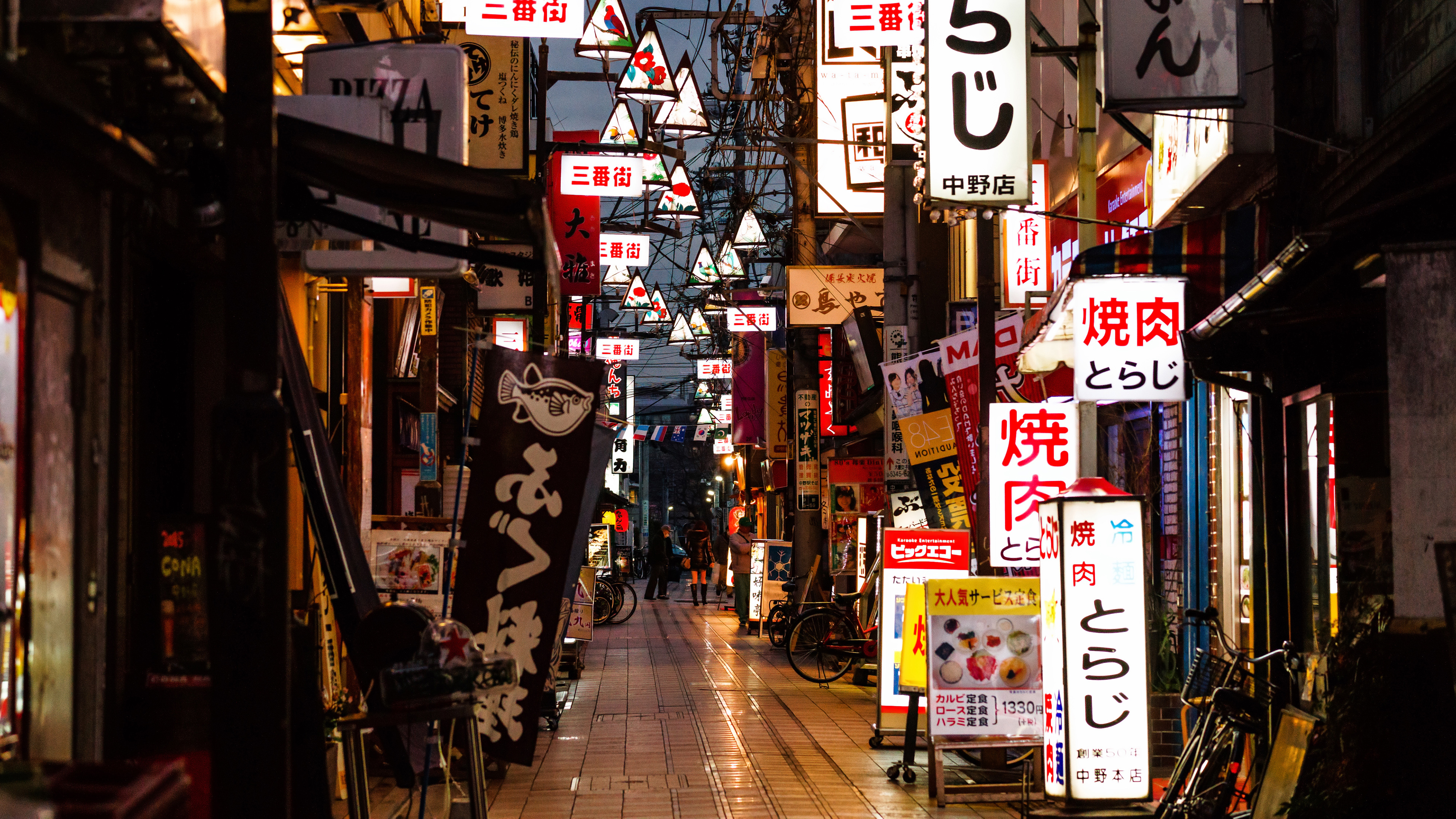 日本 夜市 美食 小巷 料理