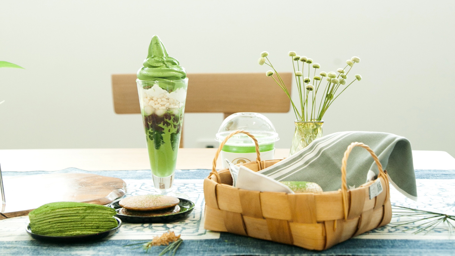 静物写真  清新的早餐   创意