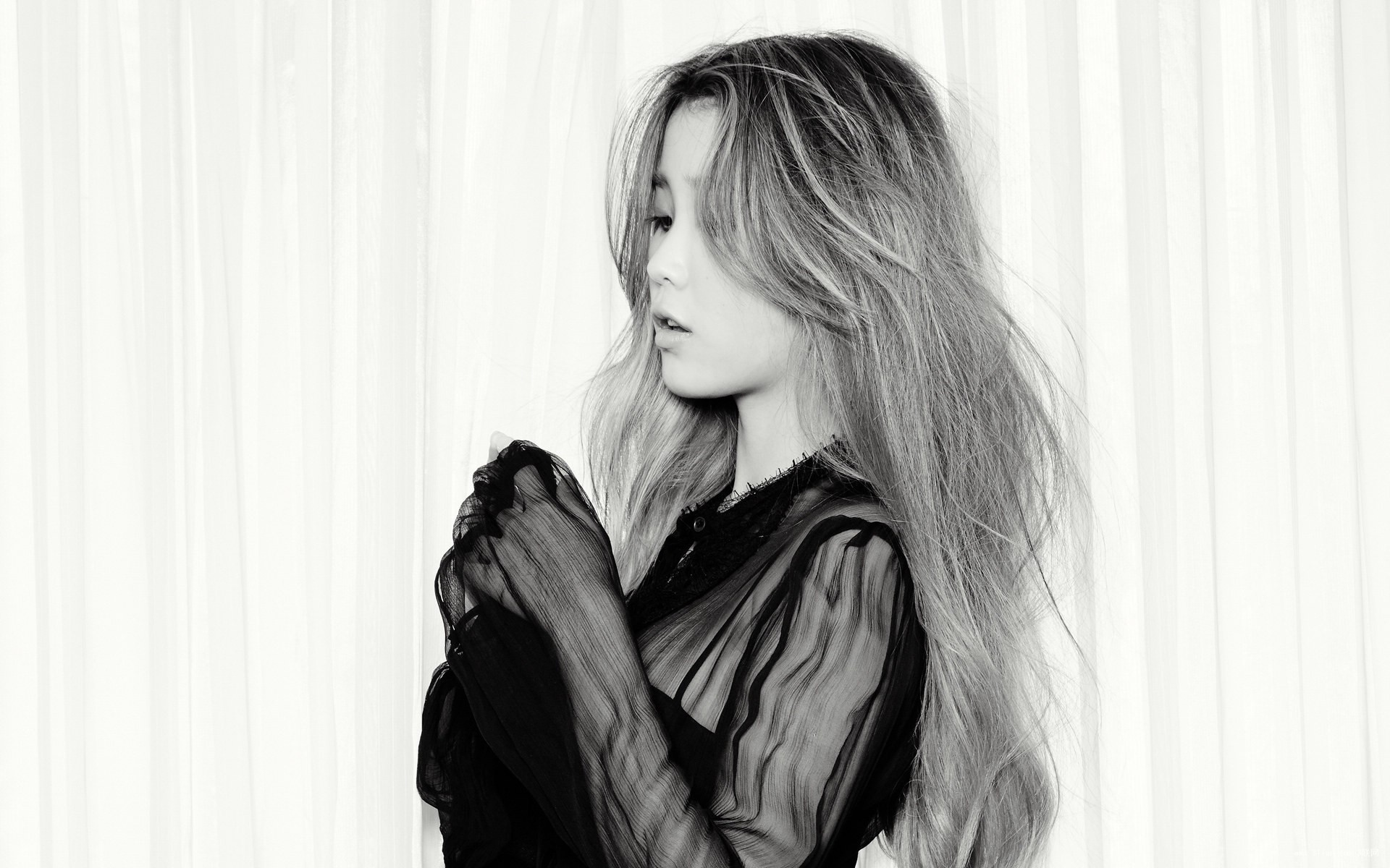 李智恩 韩国演员 歌手 主持人 气质美女 明星