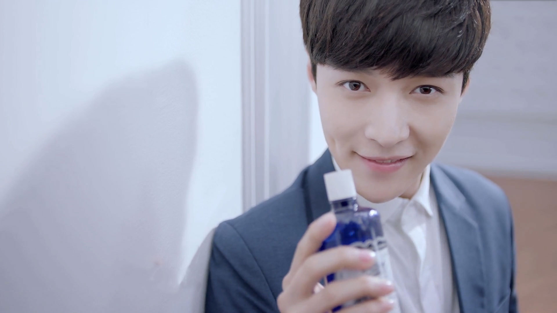 内地明星 张艺兴