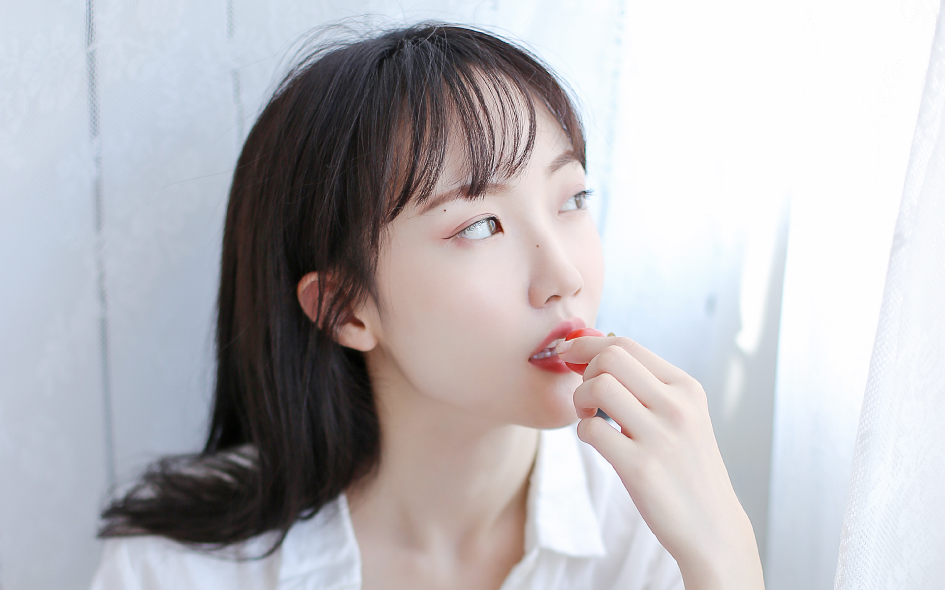 清纯  性感衬衫美女  诱惑