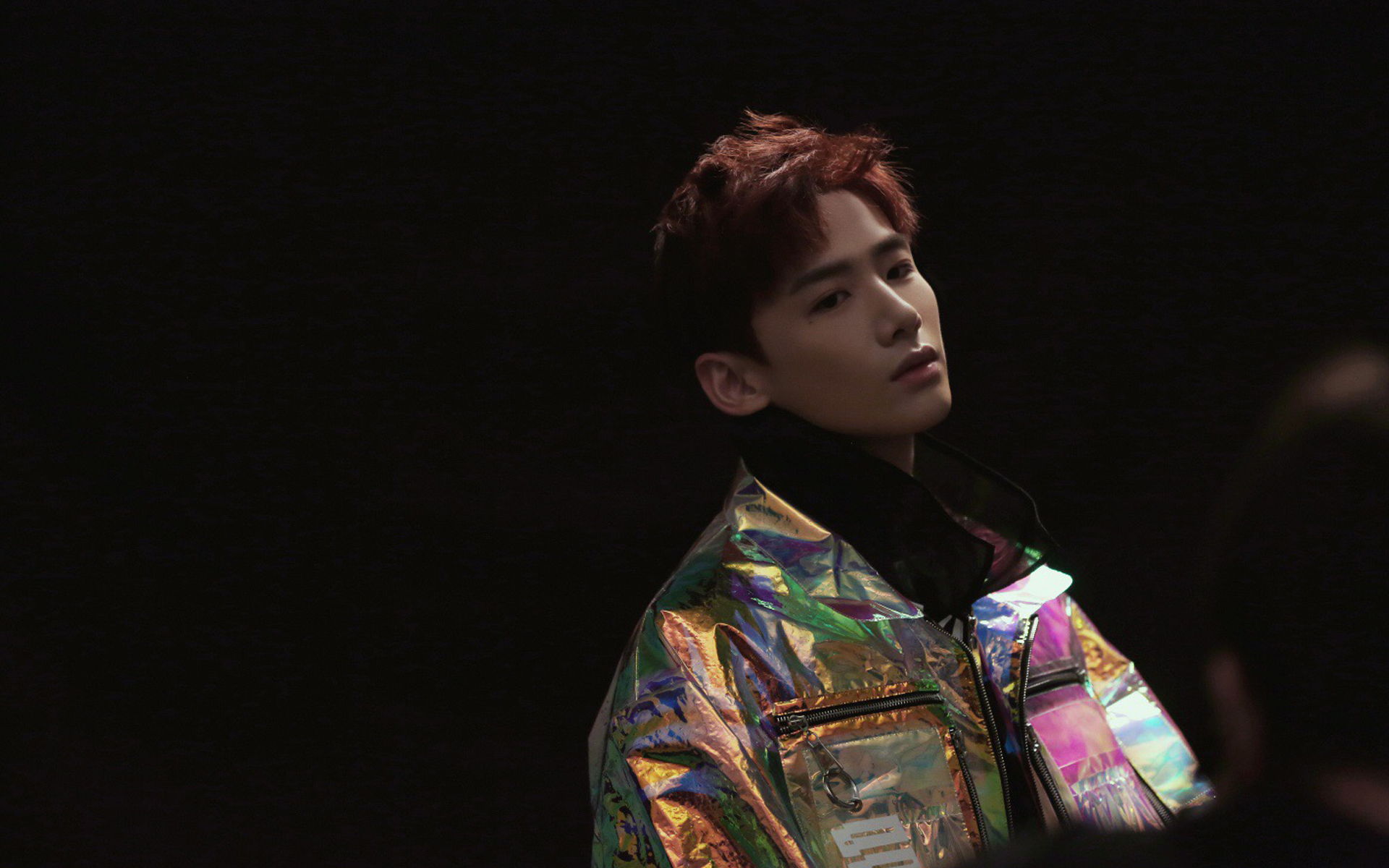 明星风尚 白敬亭