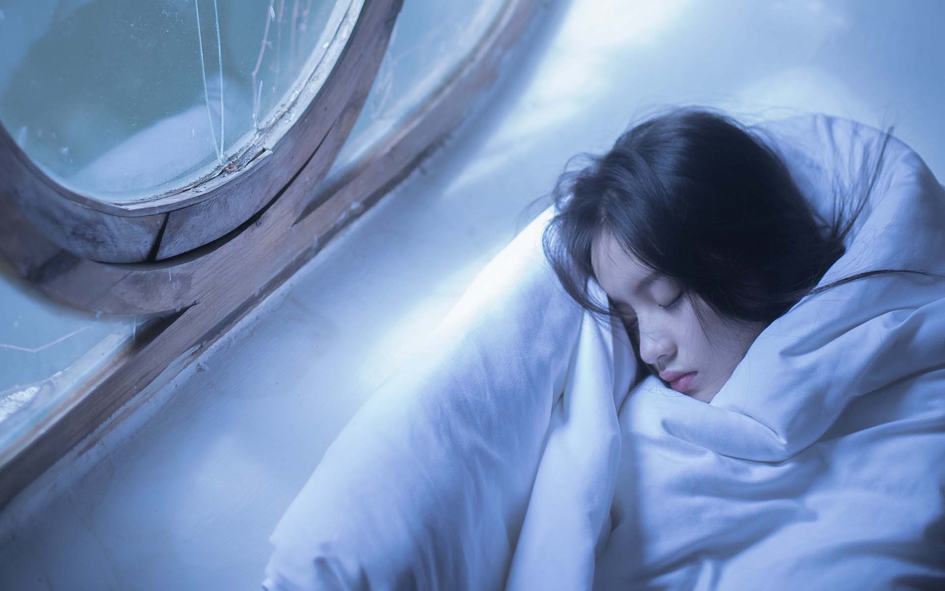 清纯 冬日 被窝