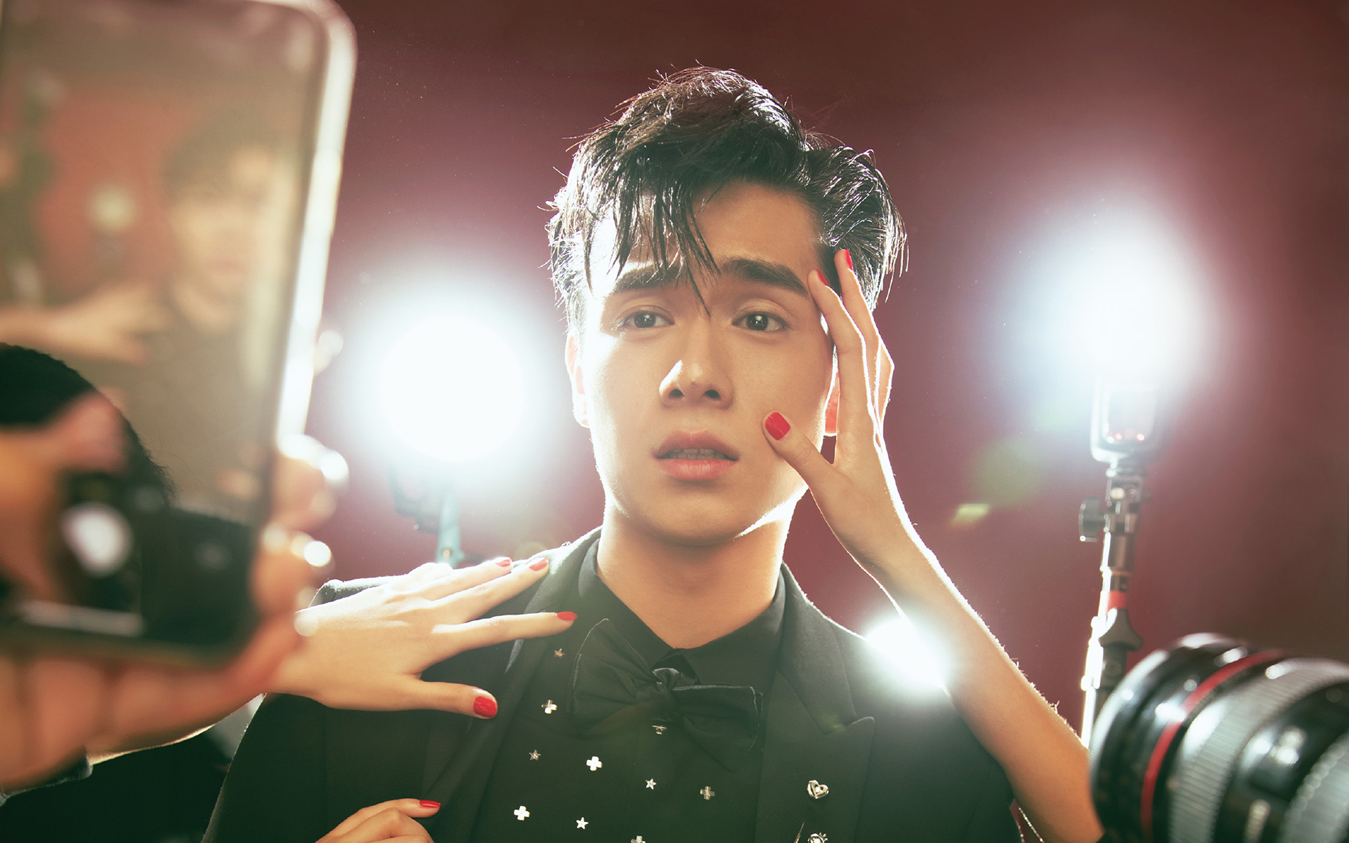 明星风尚 胡一天