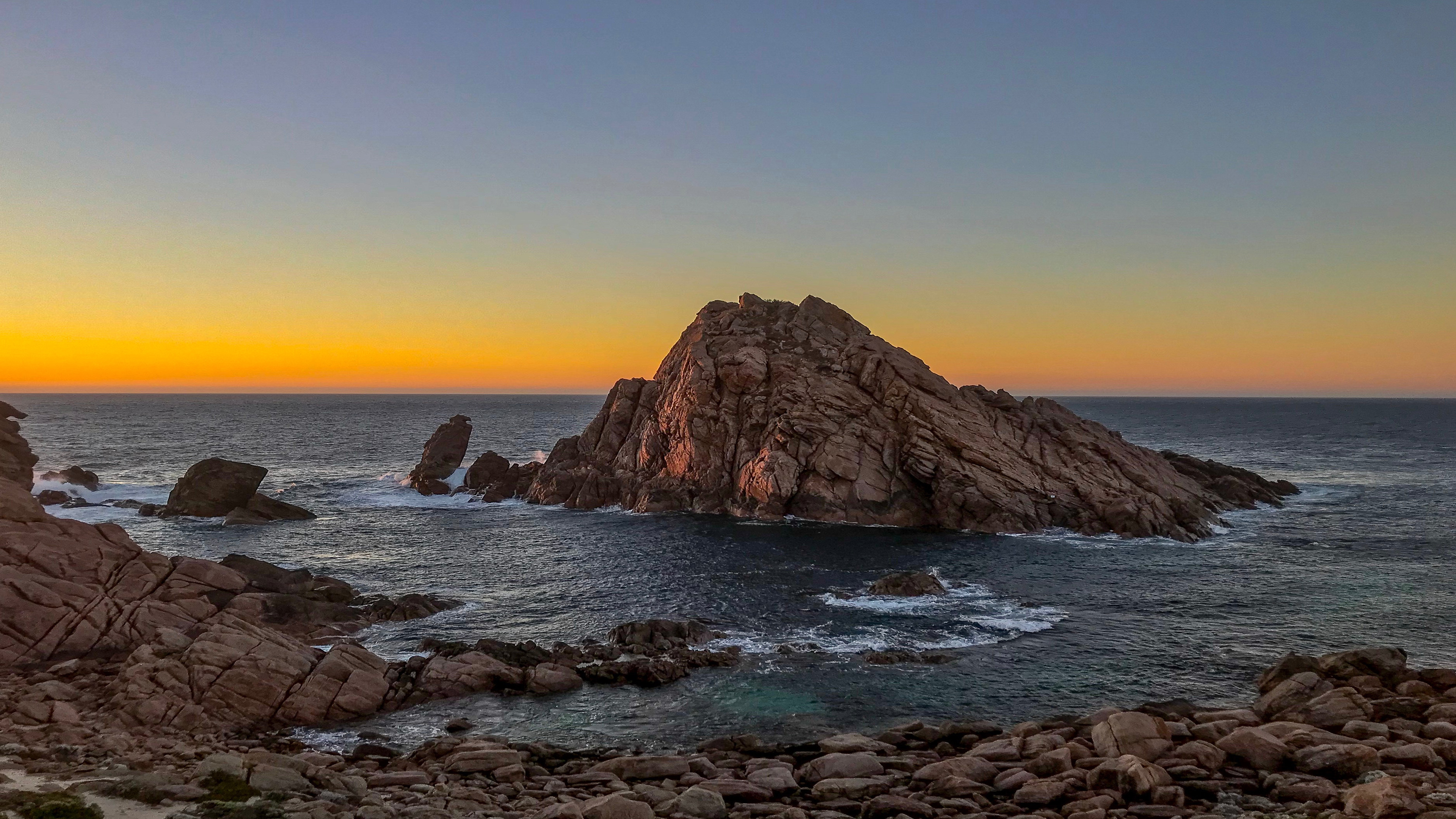 4K 风景 大海 礁石
