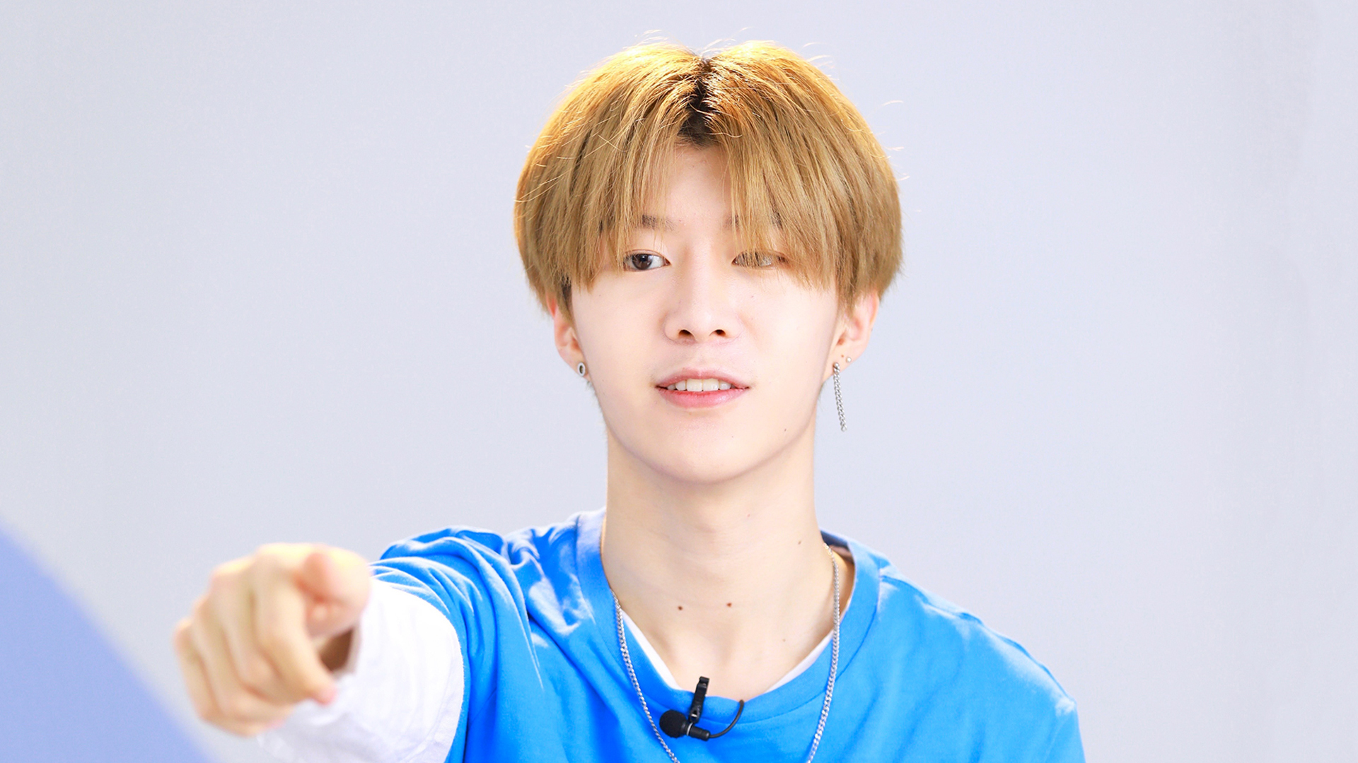 内地明星 范丞丞