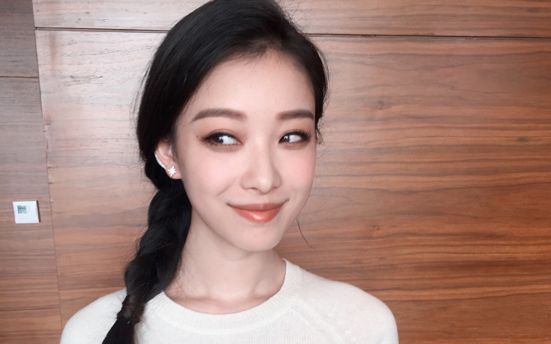 倪妮 优衣库 品牌 代言 宽屏 美女明星