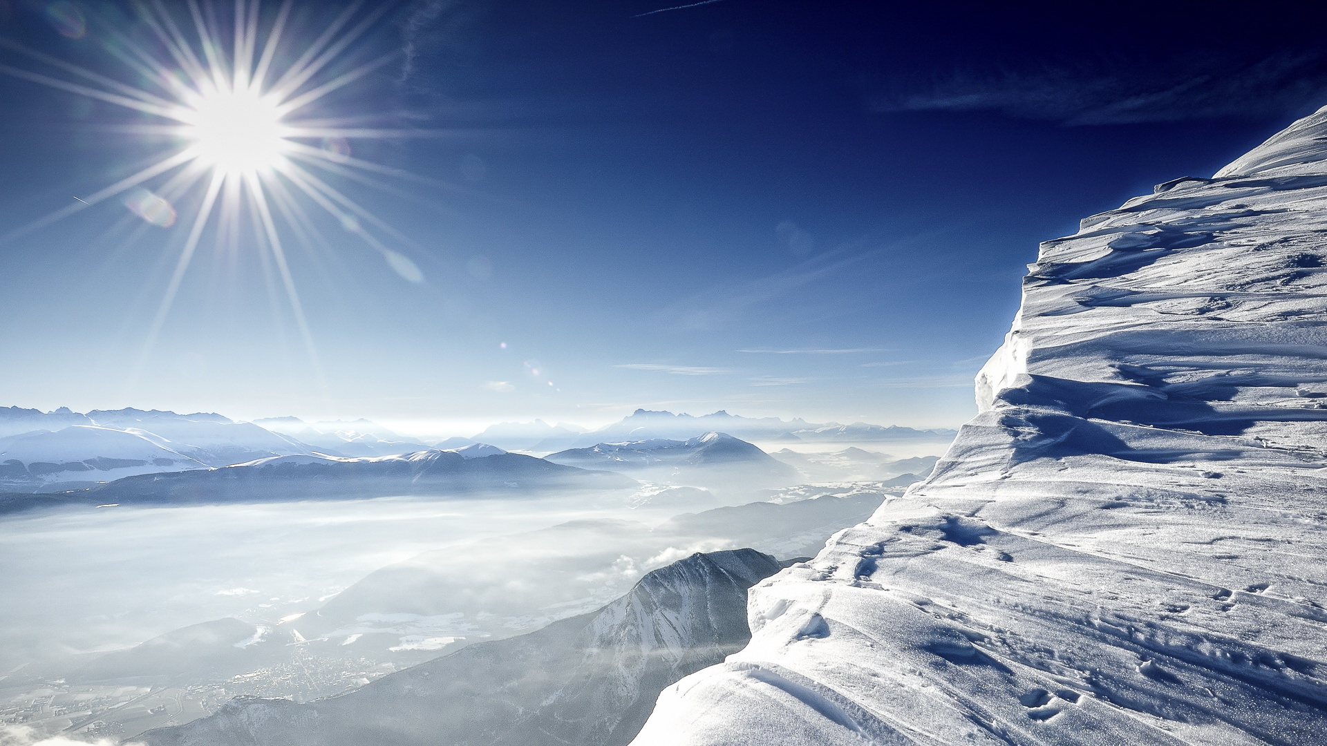 雪山 山顶 阳光