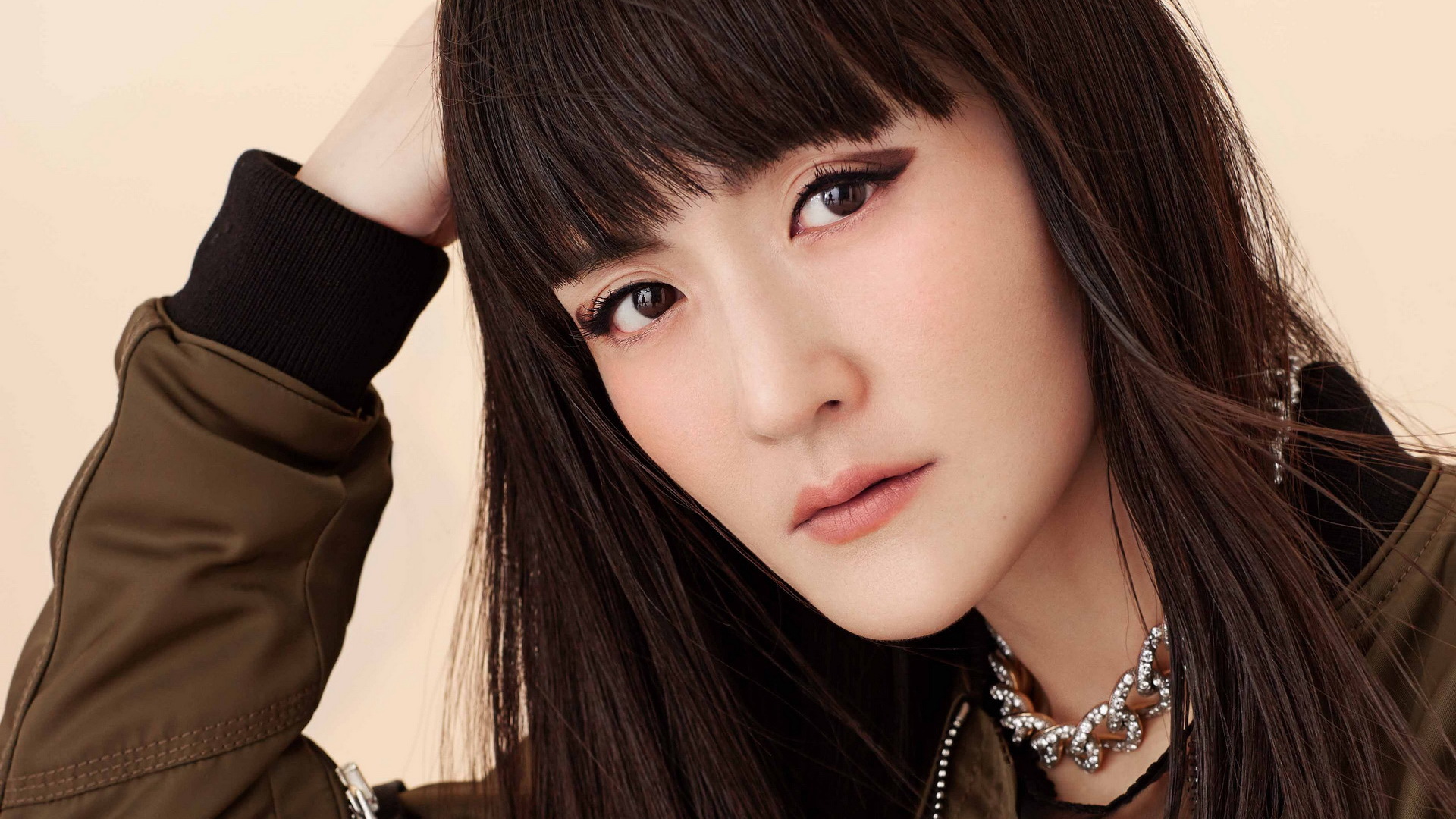 谢娜   主持人   歌手   演员  搞笑美女   明星