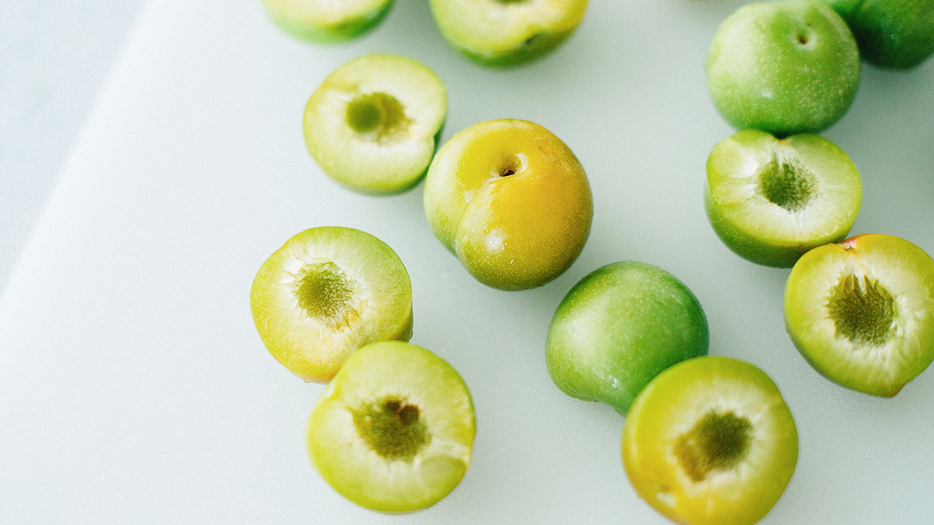 动感水果  清凉李子