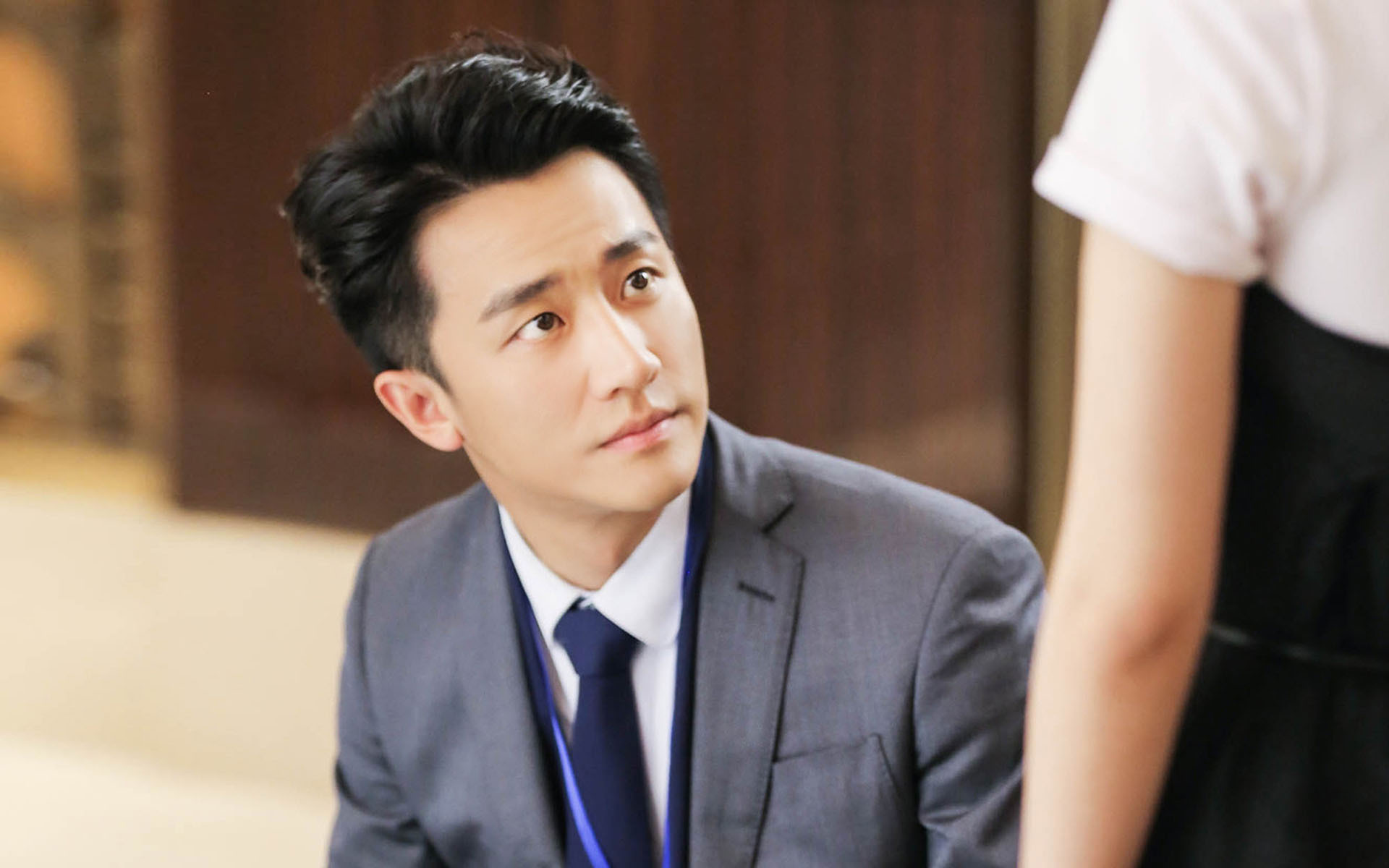 黄轩 演员 亲爱的翻译官 帅气明星 男神