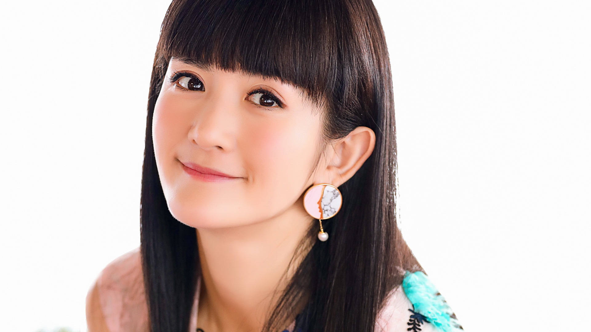 谢娜   主持人   歌手   演员  搞笑美女   明星