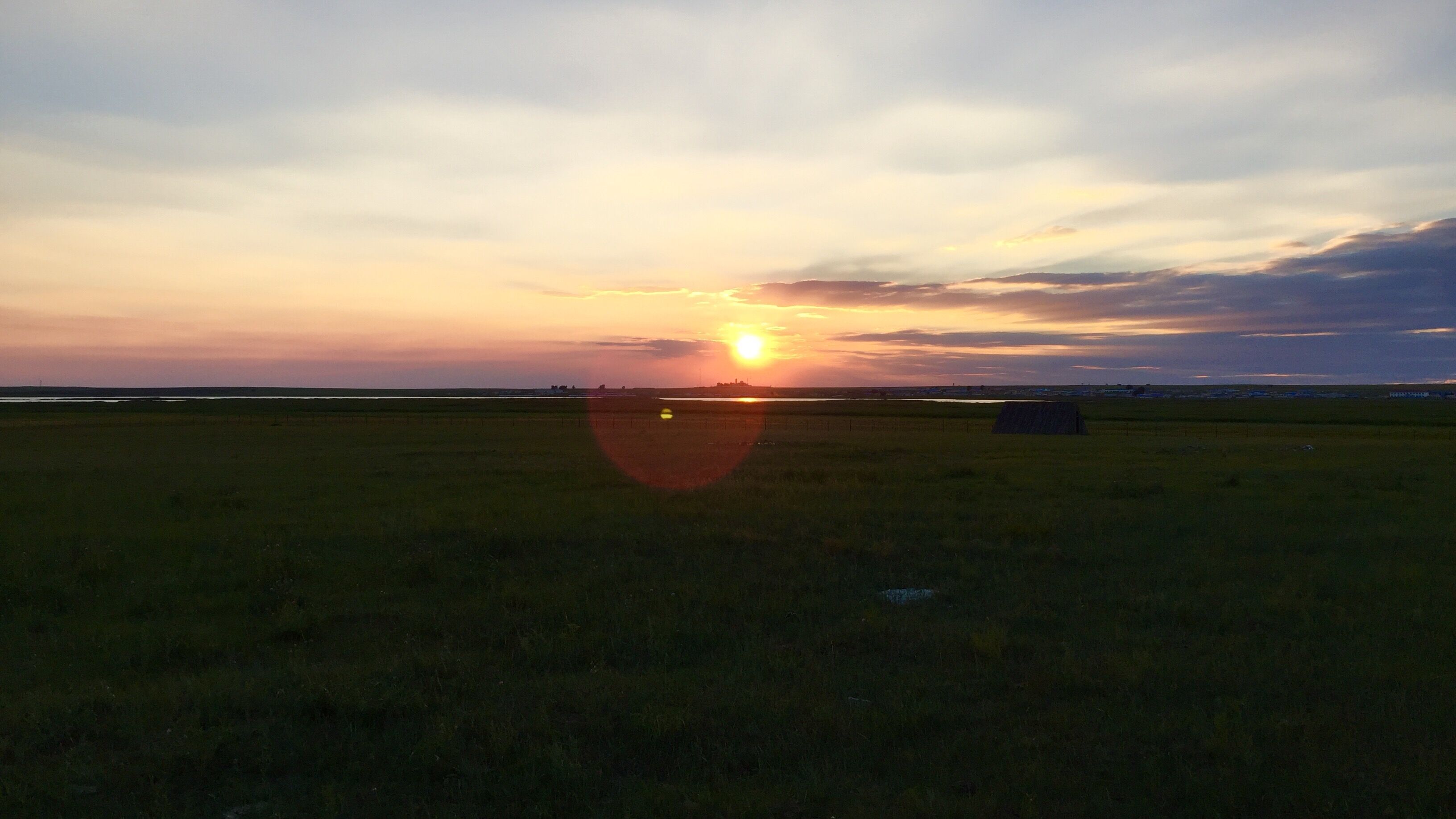 夕阳 大草原
