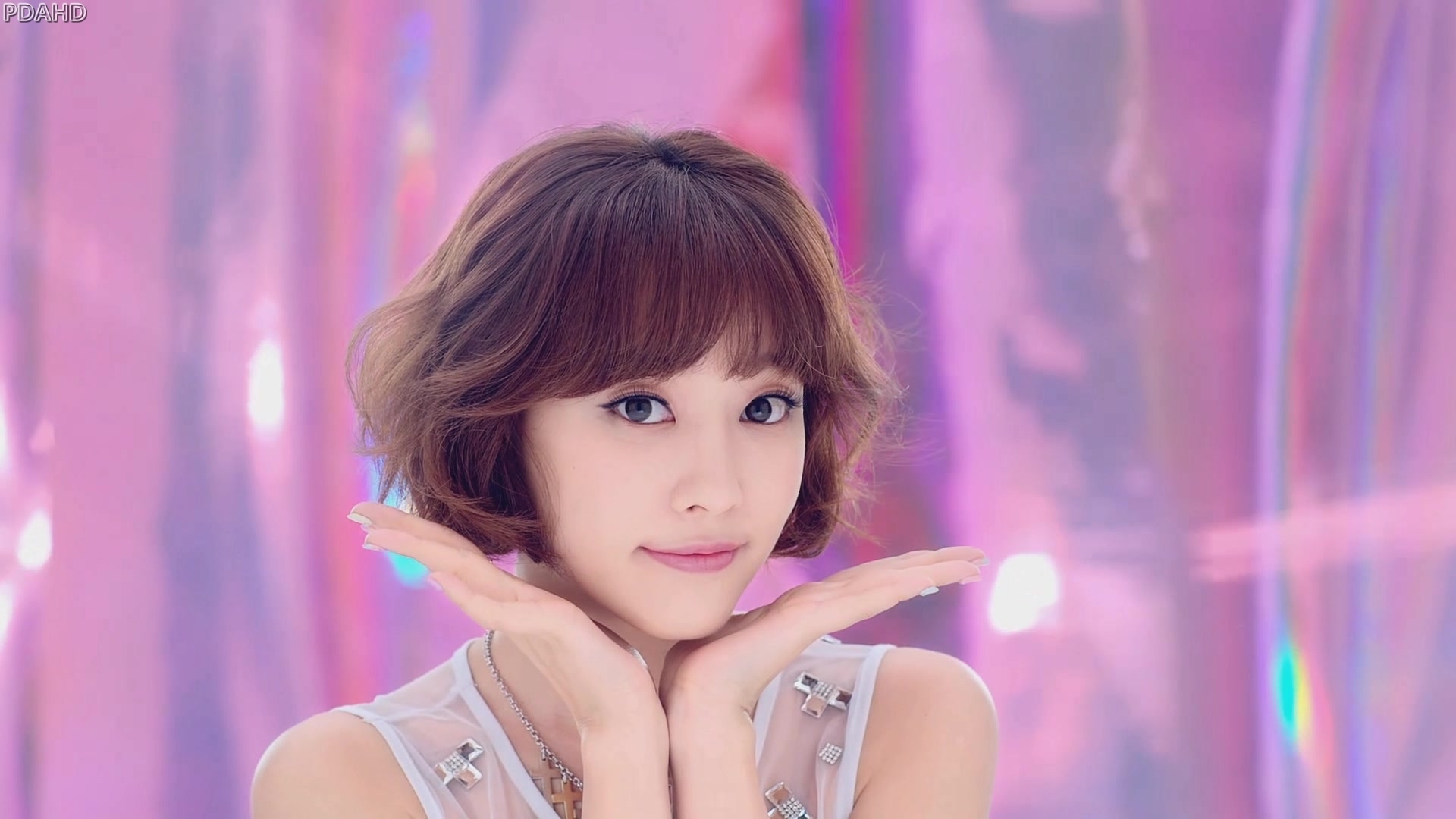 美女 清纯 可爱 卖萌