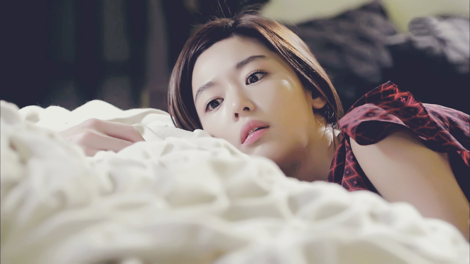 影视剧照 来自星星的你 韩剧 明星   千颂伊 全智贤