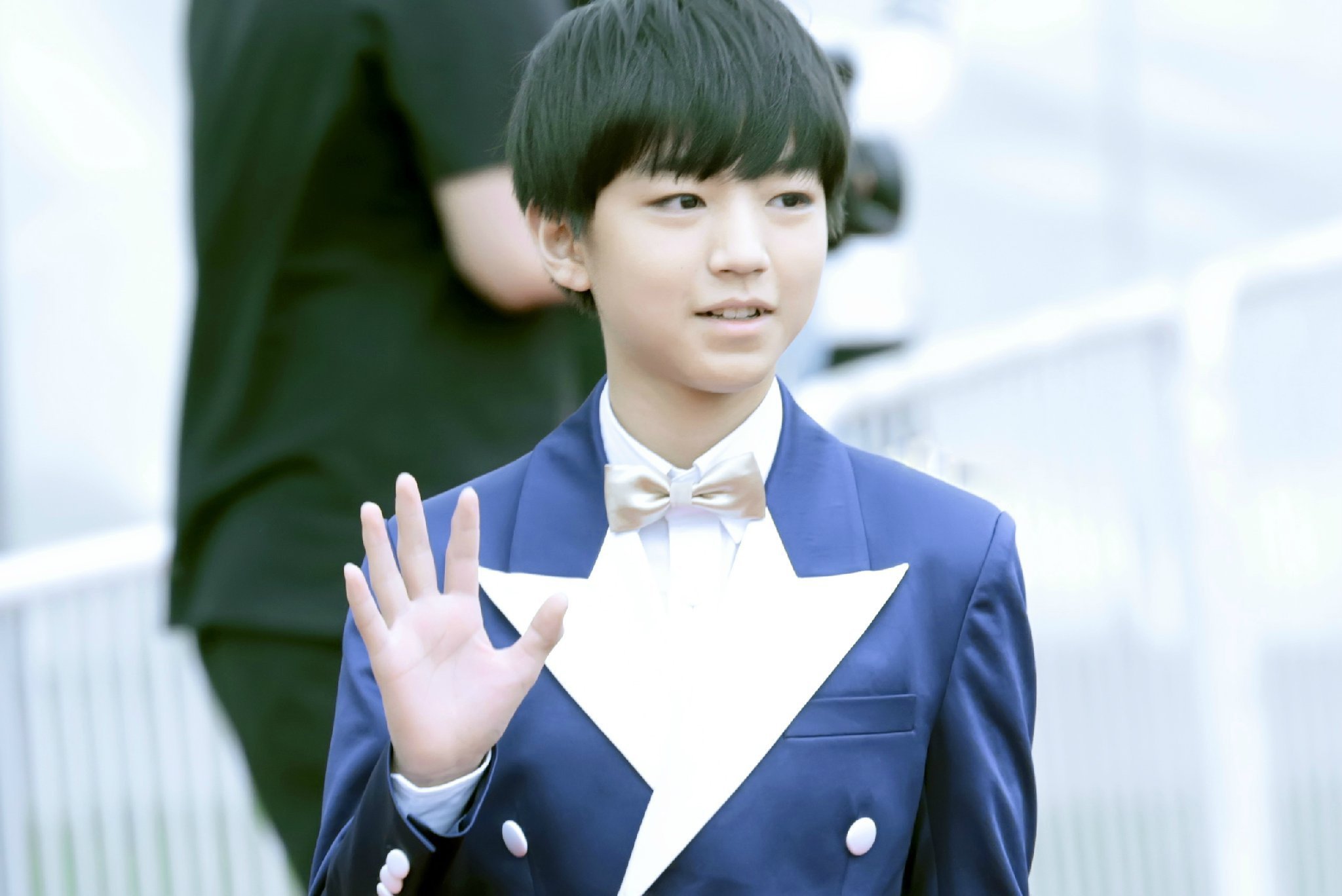 明星 组合 帅哥 TFBOYS 王俊凯