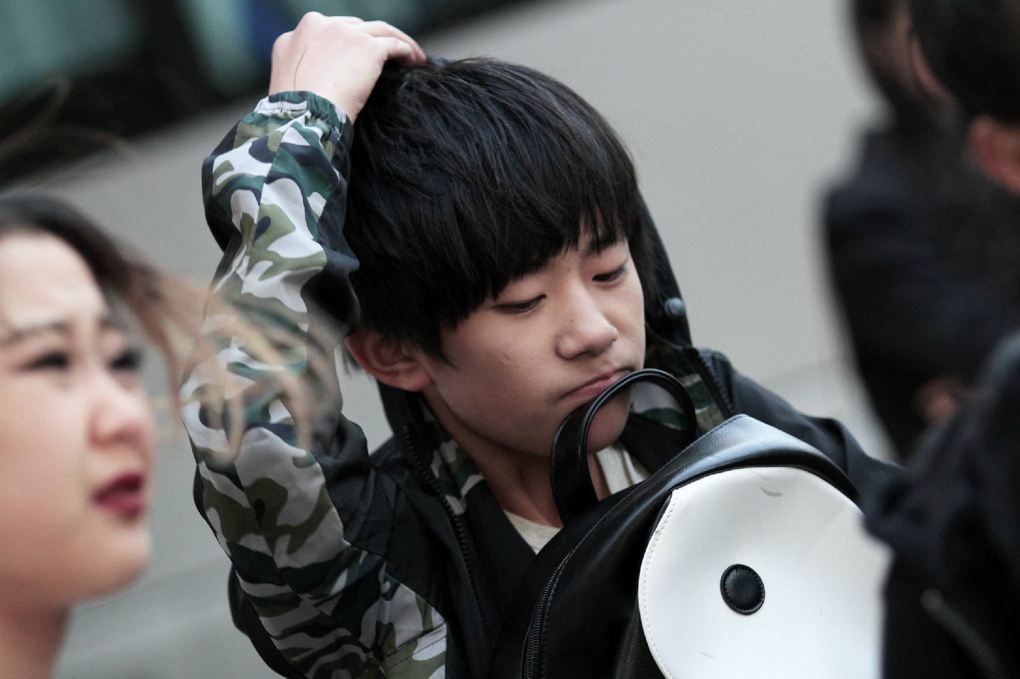 明星 组合 帅哥 TFBOYS 易烊千玺