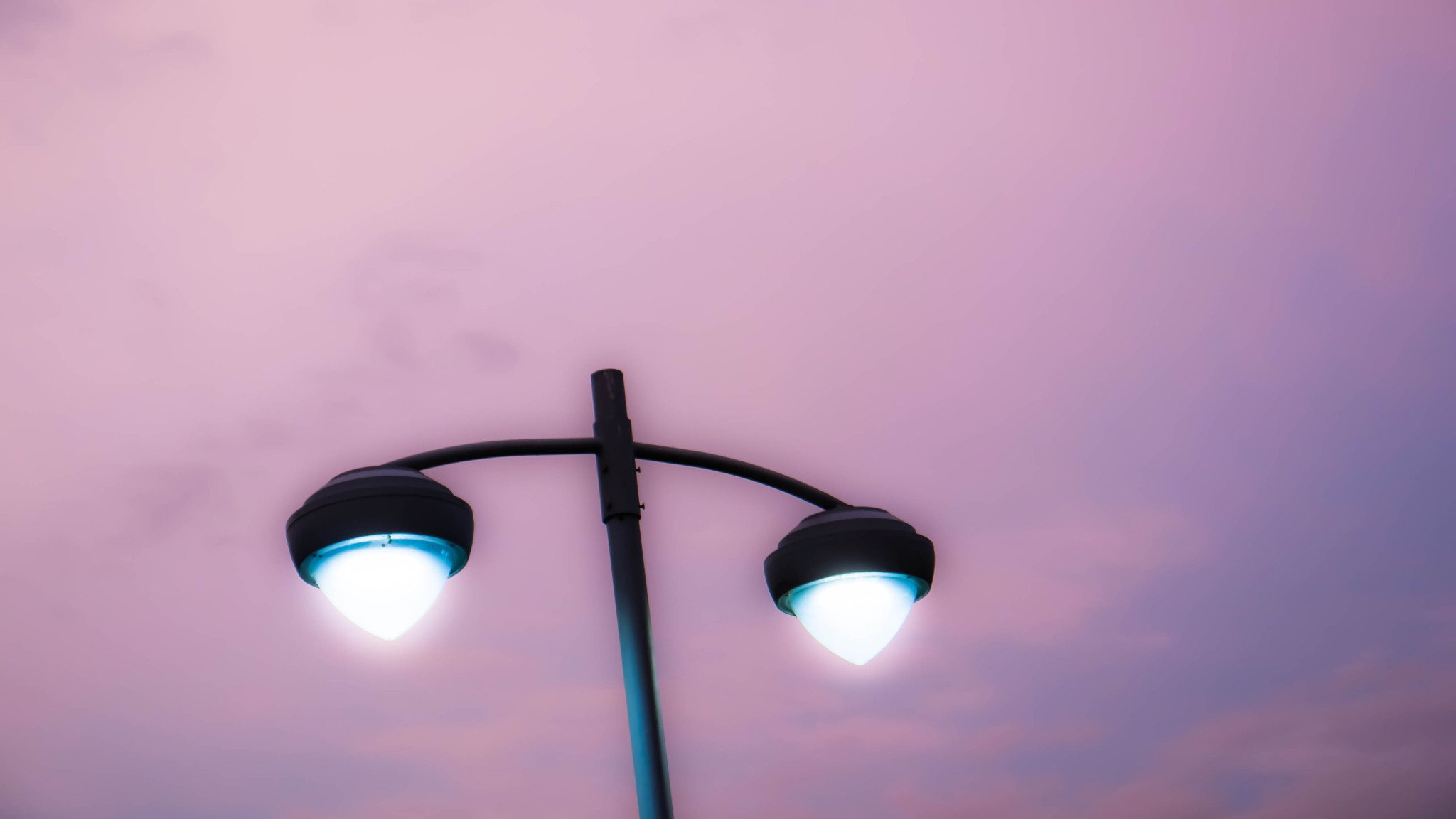 风景 夜晚 城市夜景 晚上 街道 灯火通明 灯火阑珊 建筑 路灯