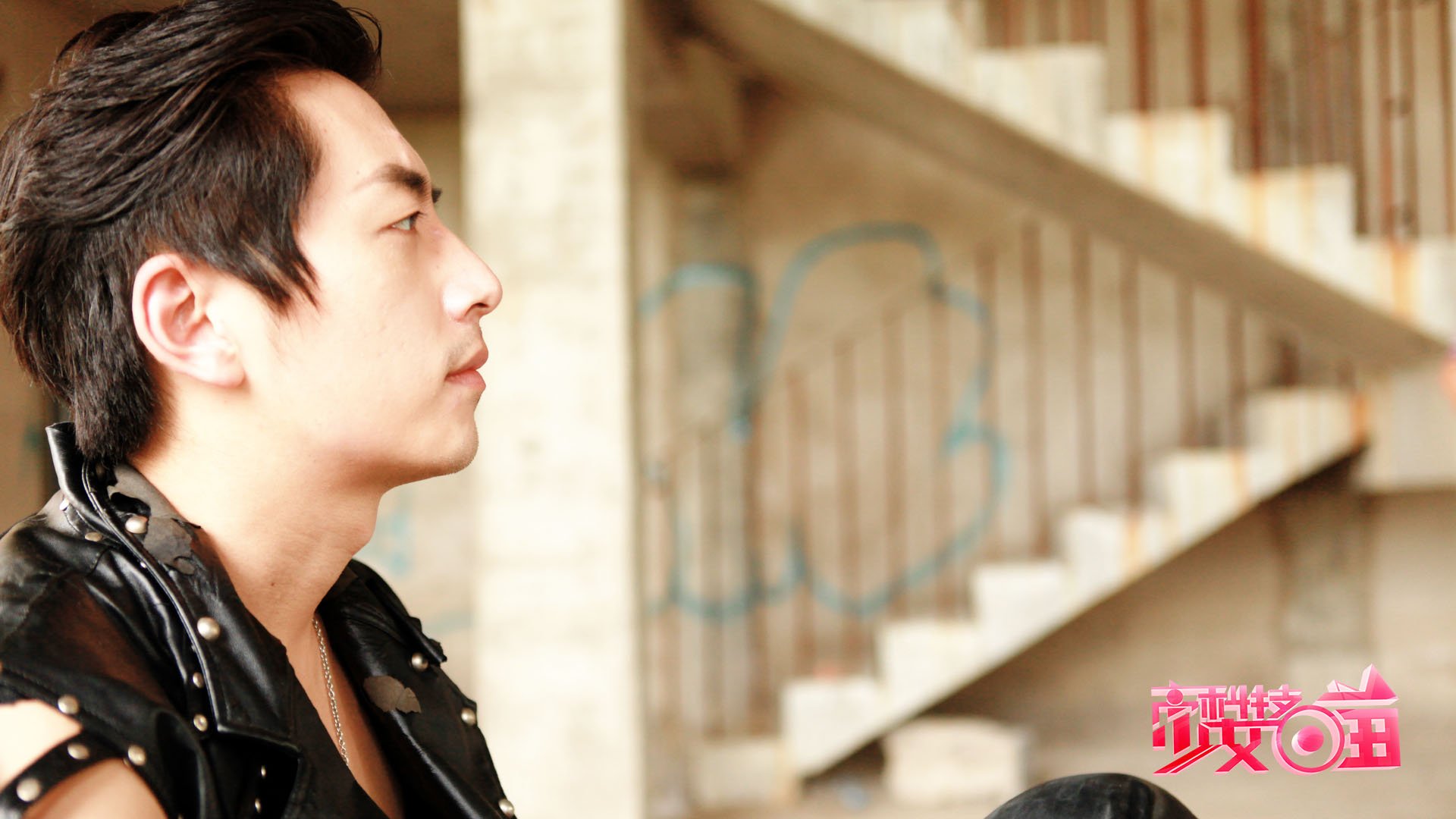 高科技少女喵 白客