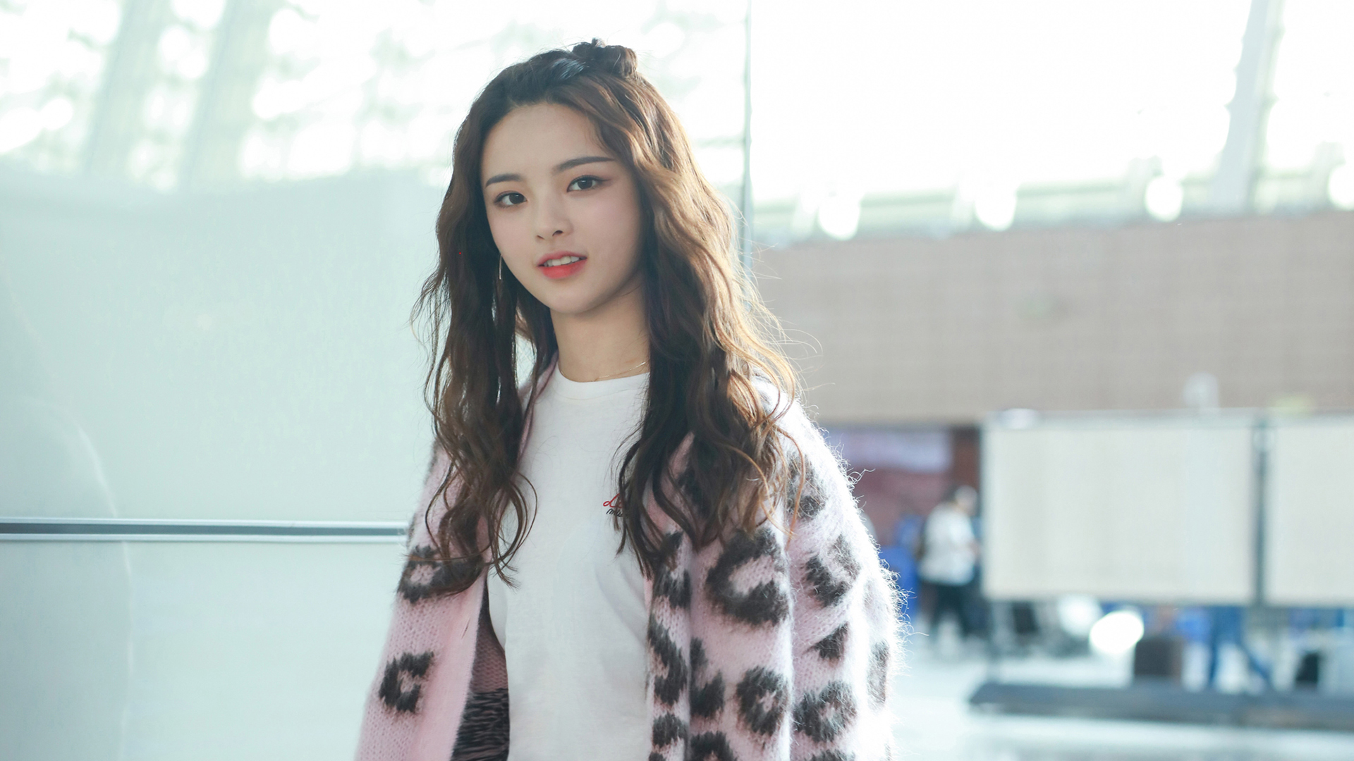 杨超越  火箭少女101