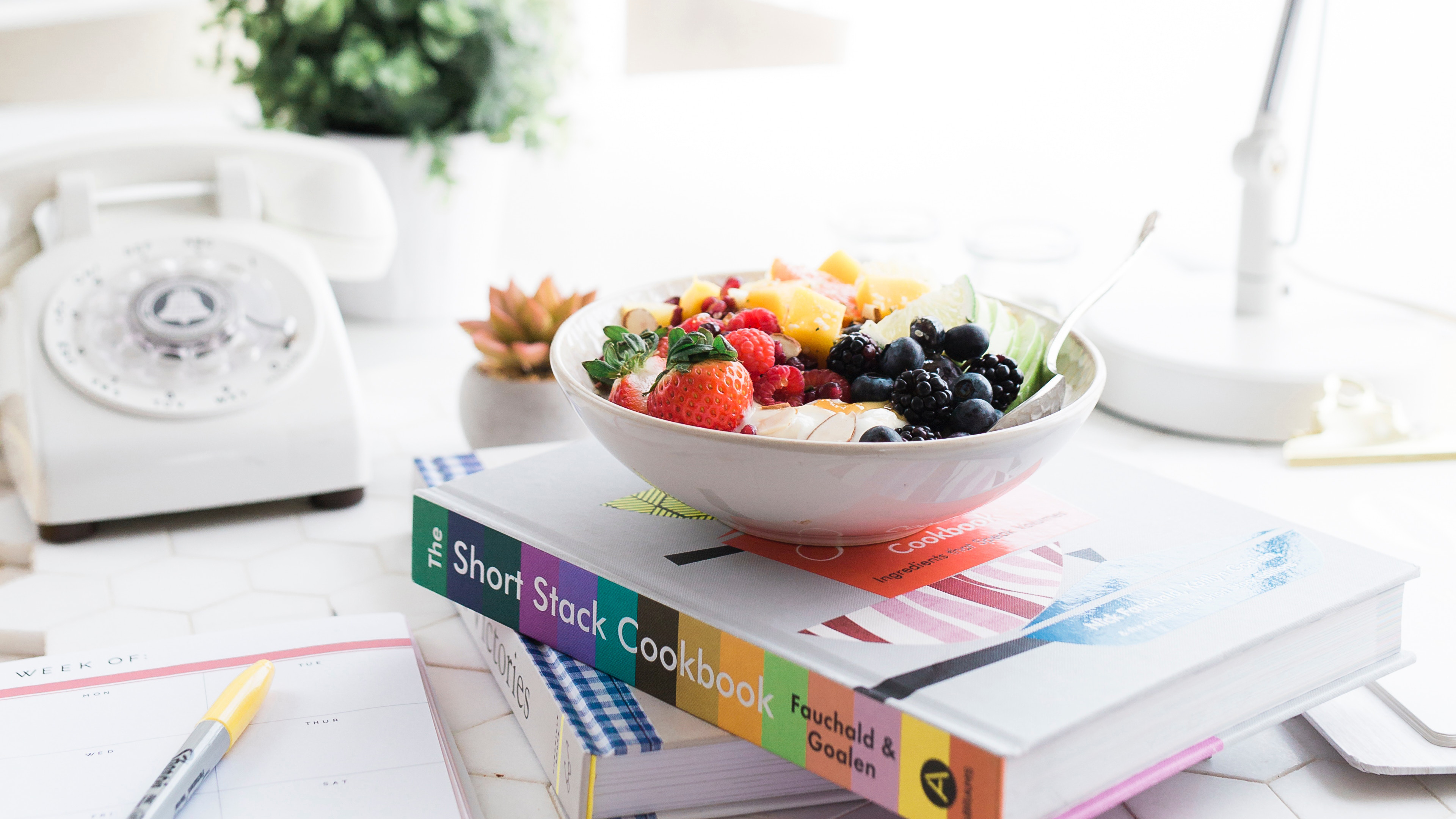 小清新 静物写真 糖果 书籍 4k