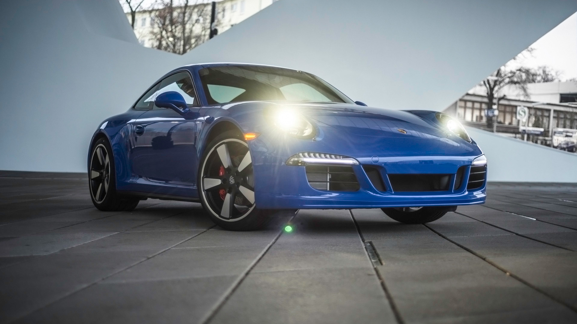 保时捷 911 跑车