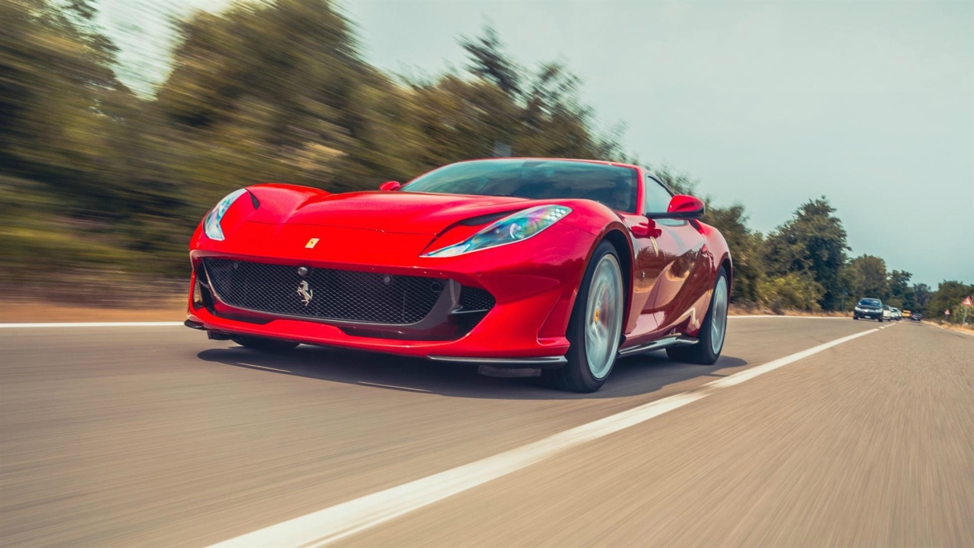 汽车 跑车 法拉利812