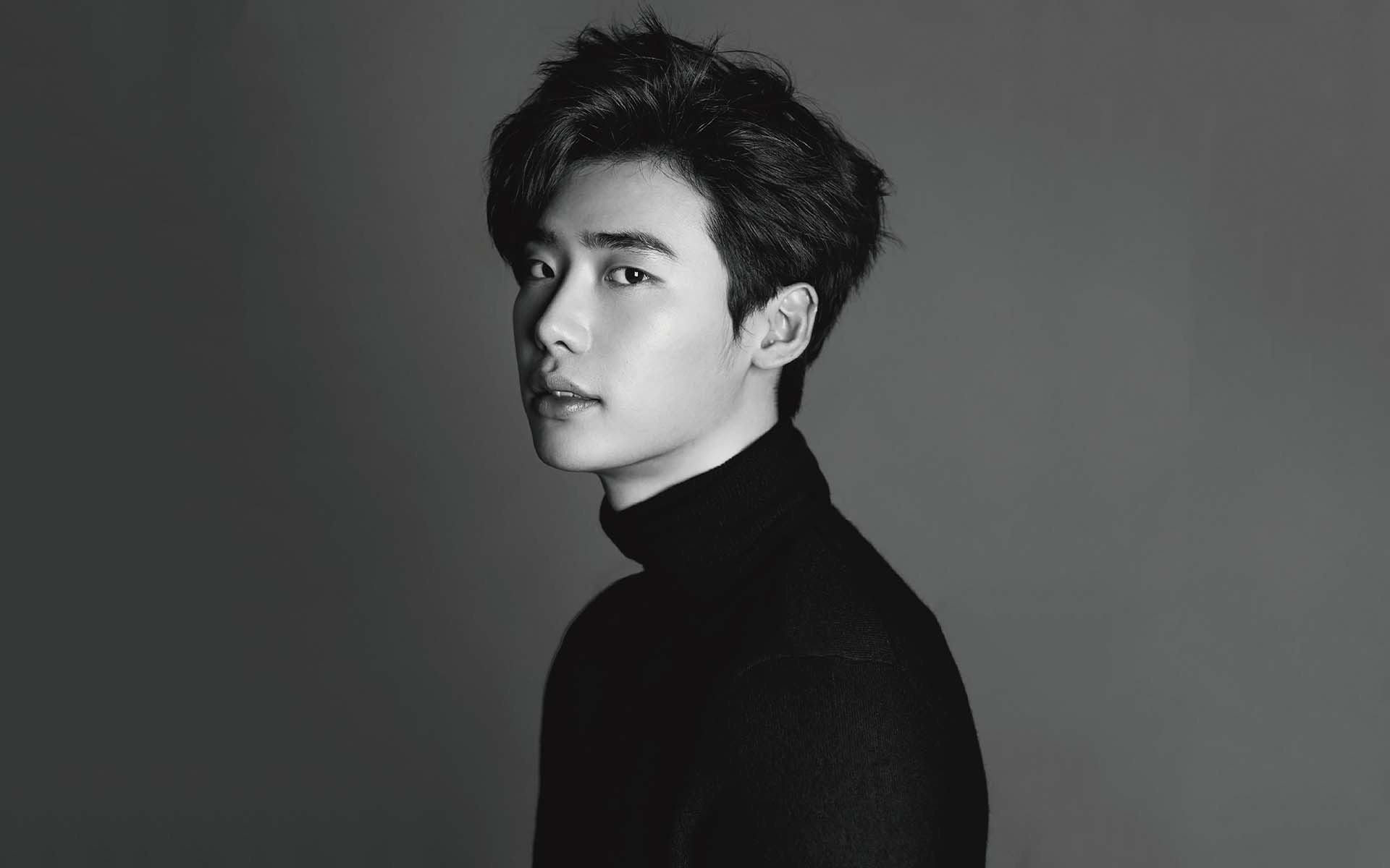 李钟硕 明星 帅哥 小鲜肉 欧巴 模特 演员