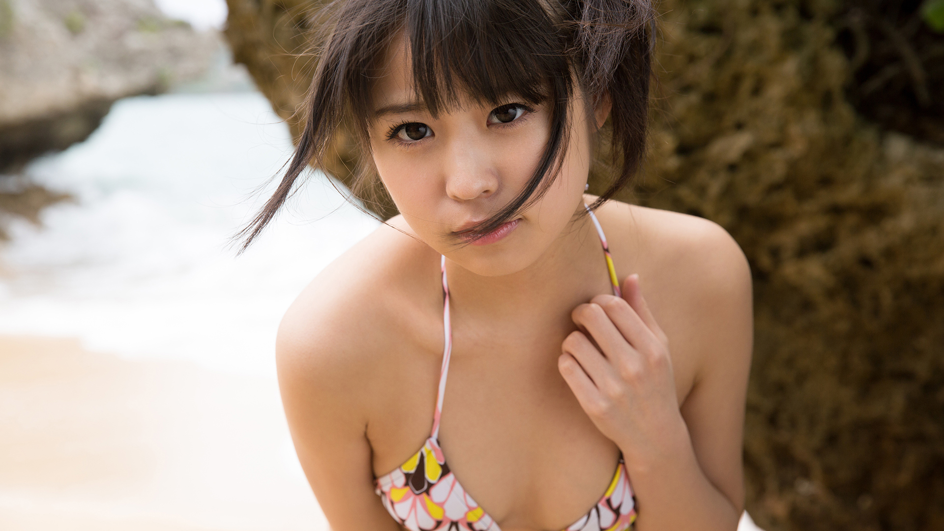 性感女神 泳装 大海