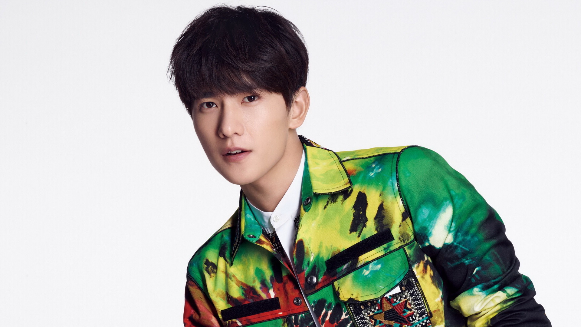 杨洋 明星 帅哥 宽屏 小鲜肉