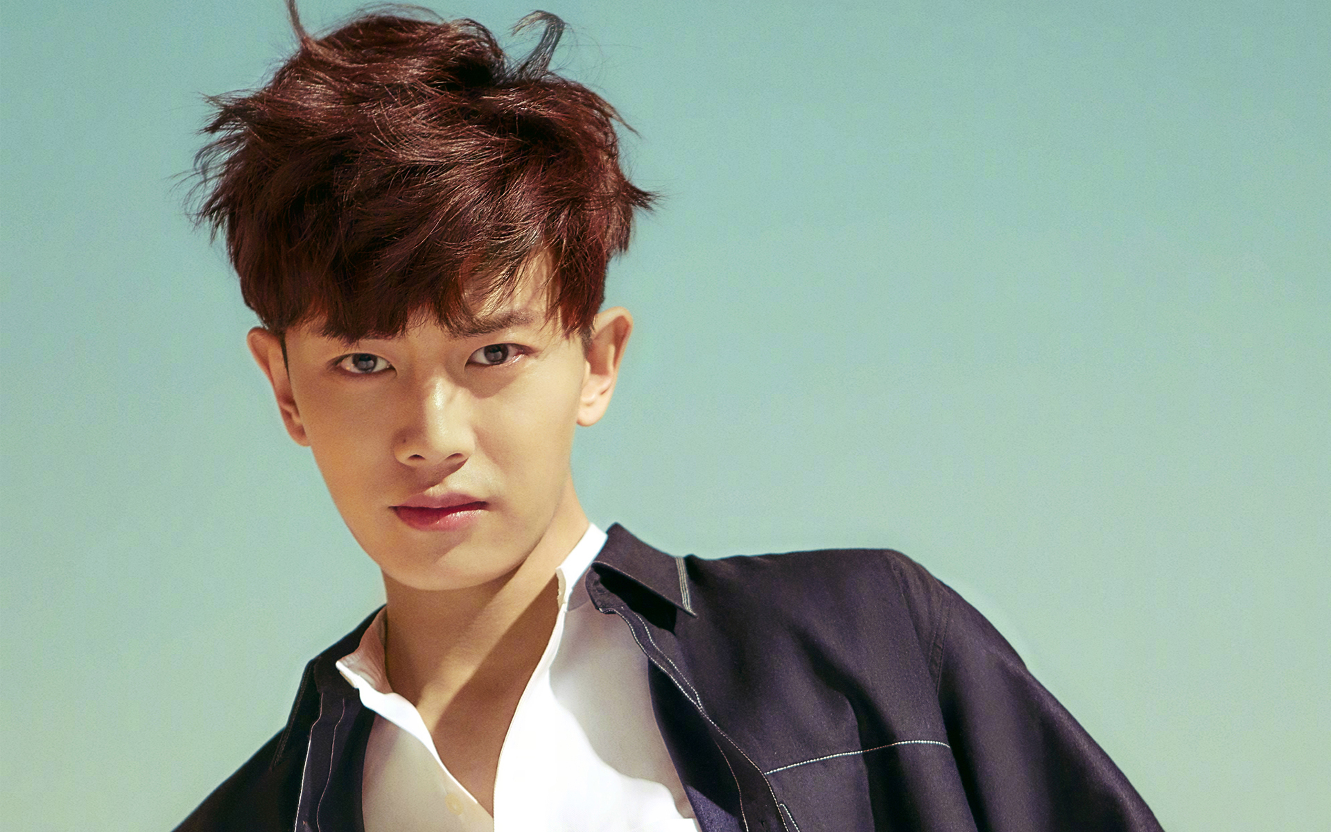 内地明星 任嘉伦